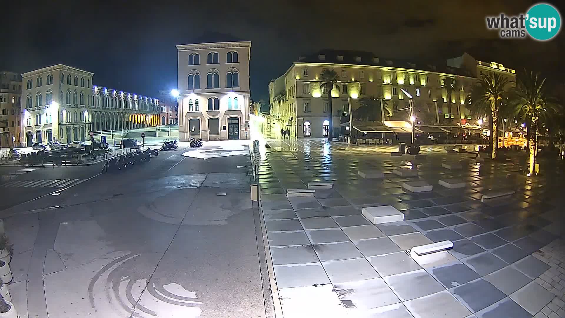 Webcam Split Riva – Prokurative | Trg Republike