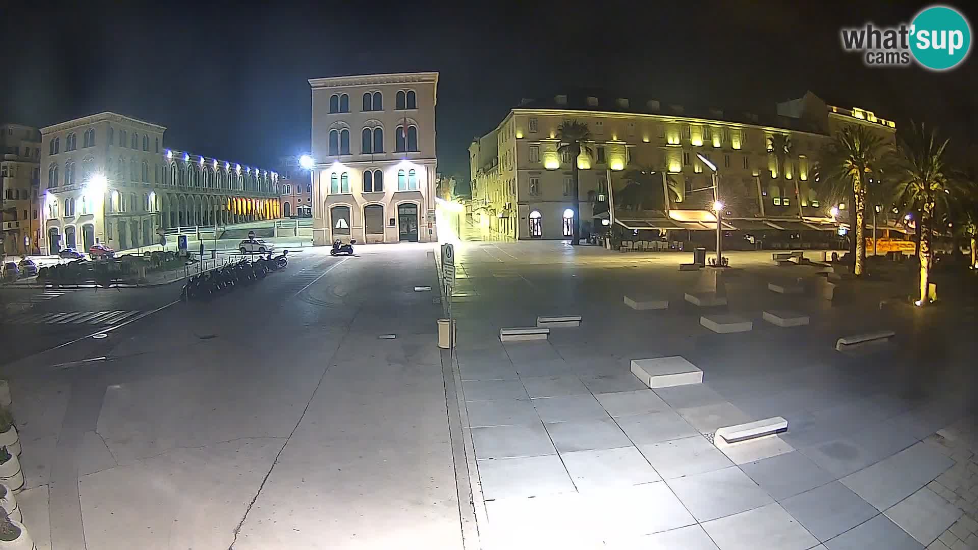 Webcam Split Riva – Prokurative | Trg Republike