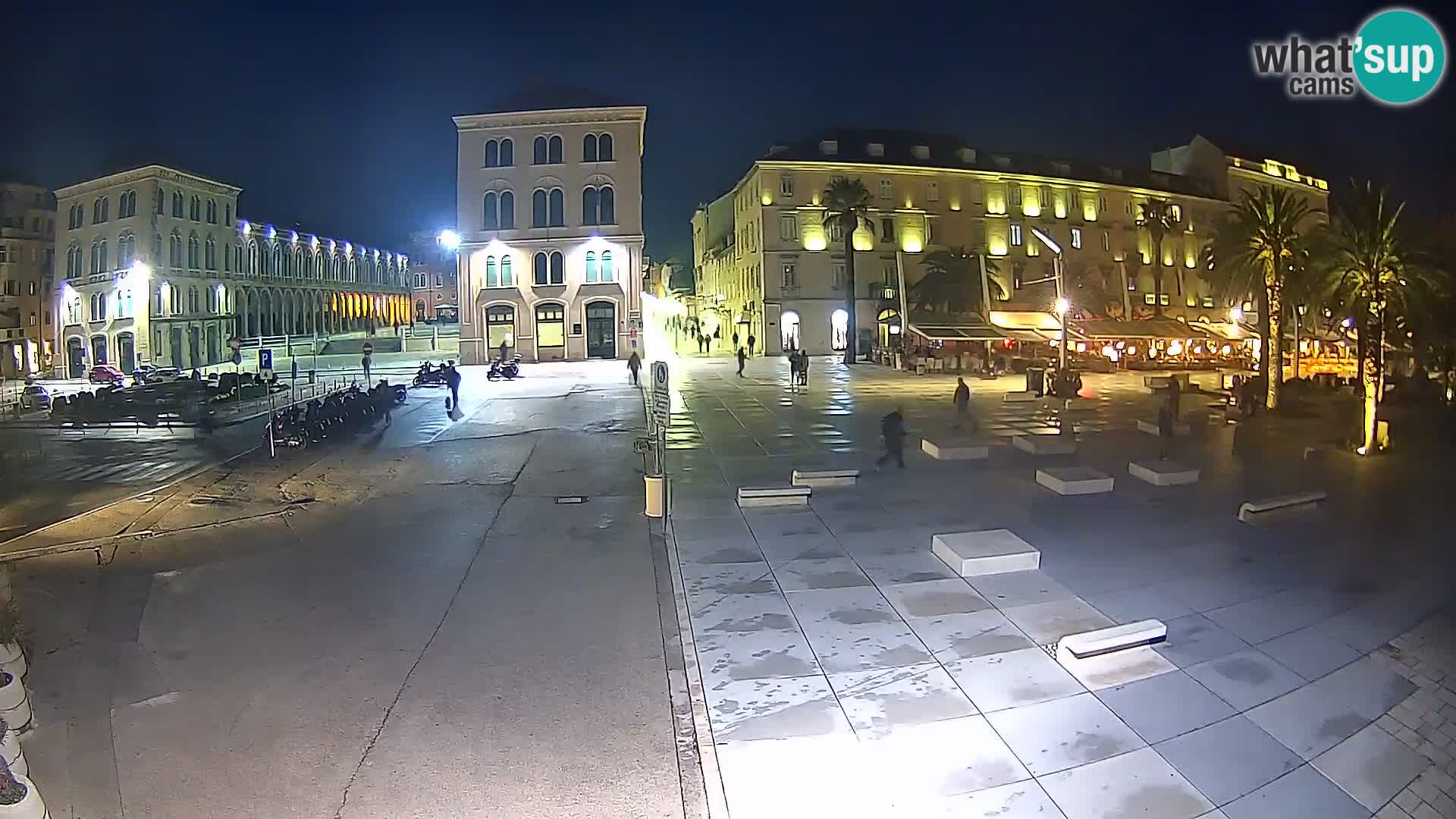Webcam Split Riva – Prokurative | Trg Republike