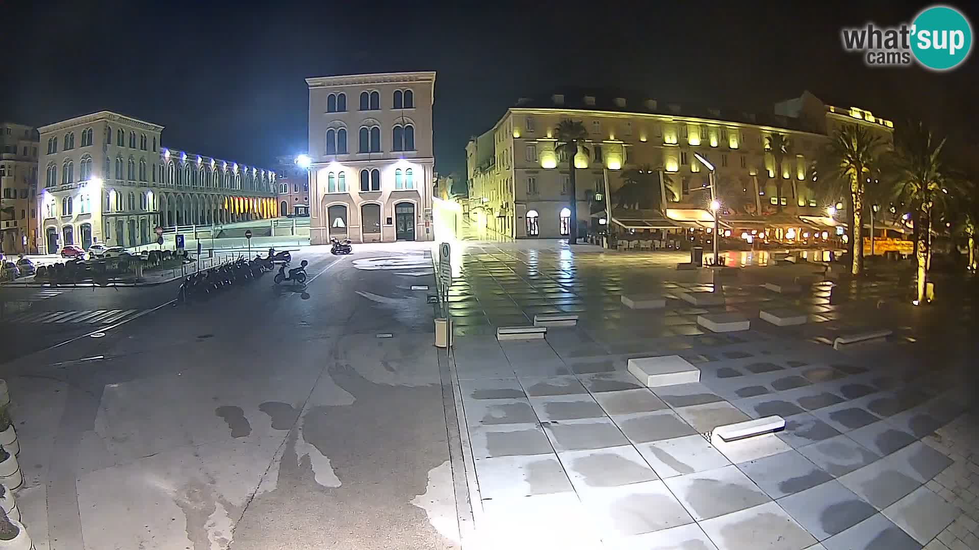 Webcam Split Riva – Prokurative | Trg Republike