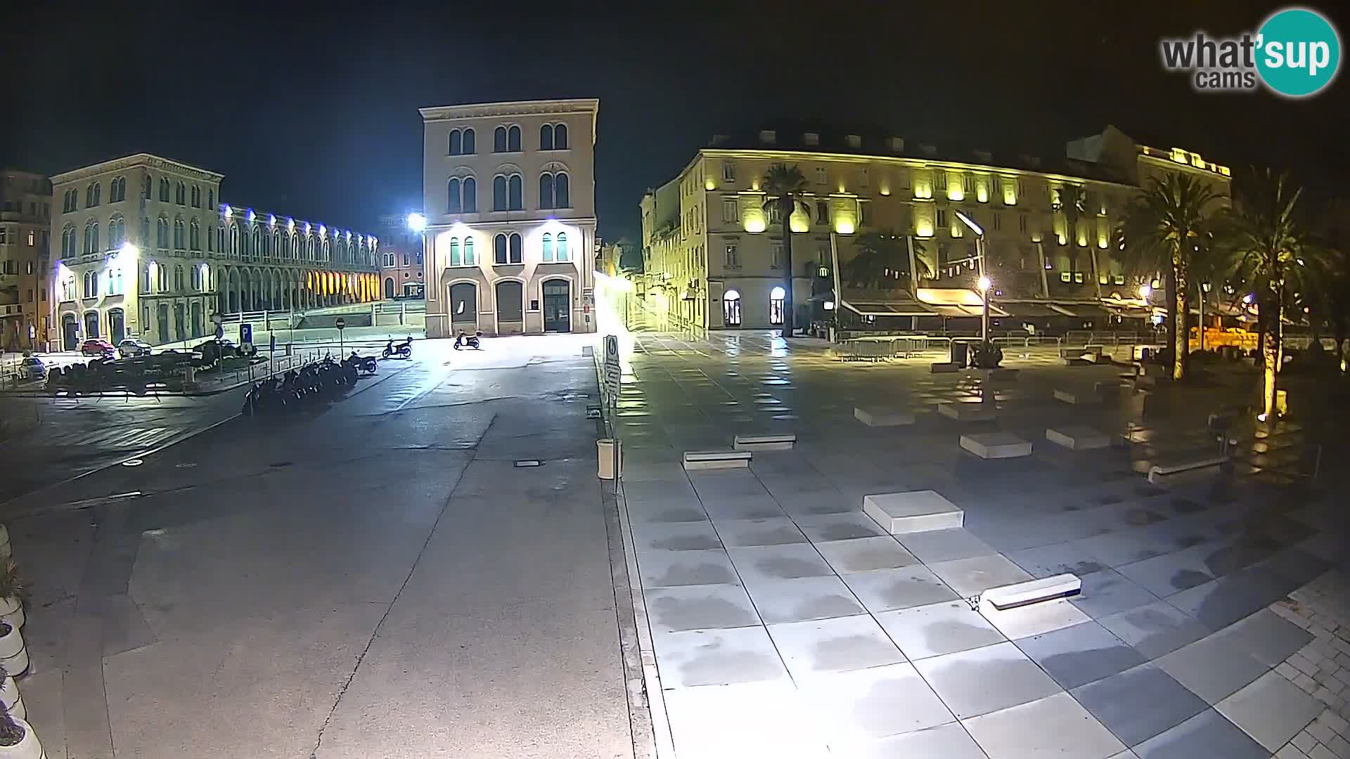 Webcam Split Riva – Prokurative | Trg Republike