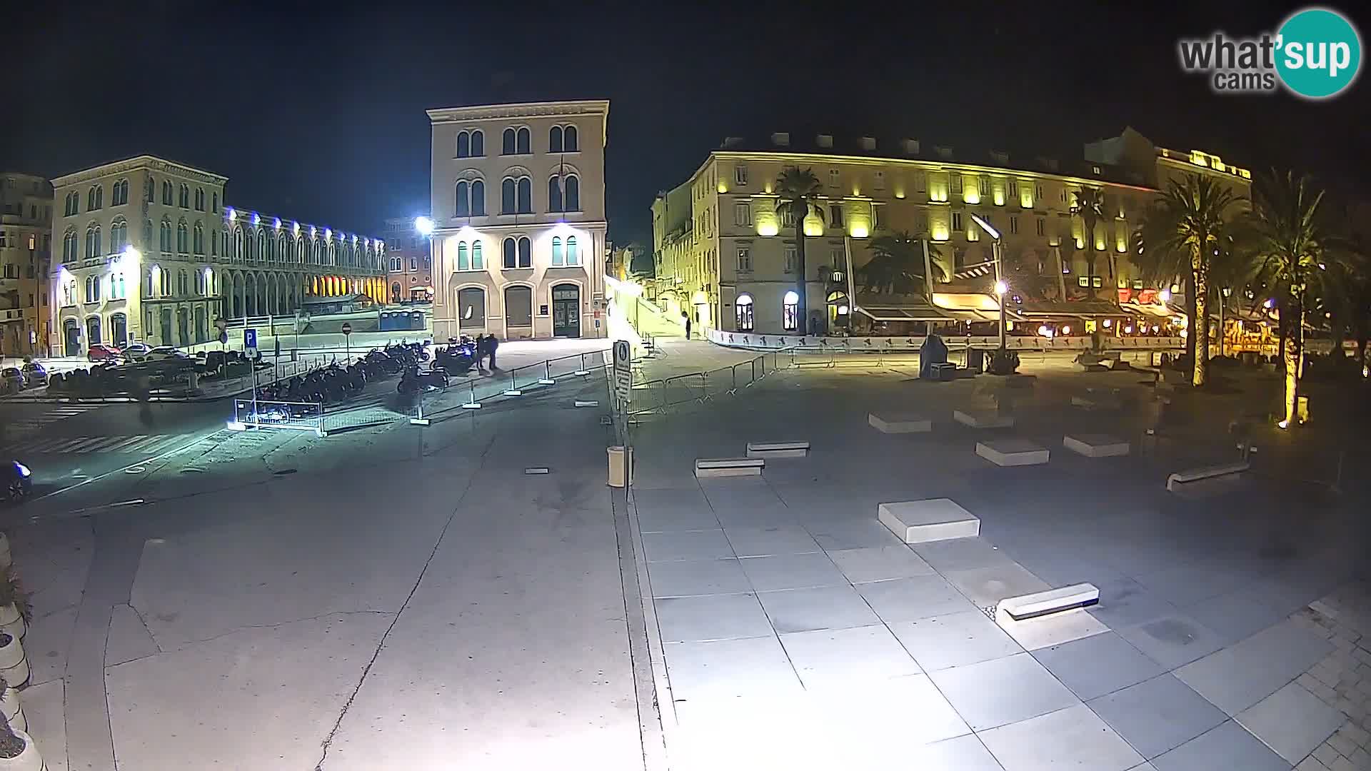 Webcam Split Riva – Prokurative | Trg Republike