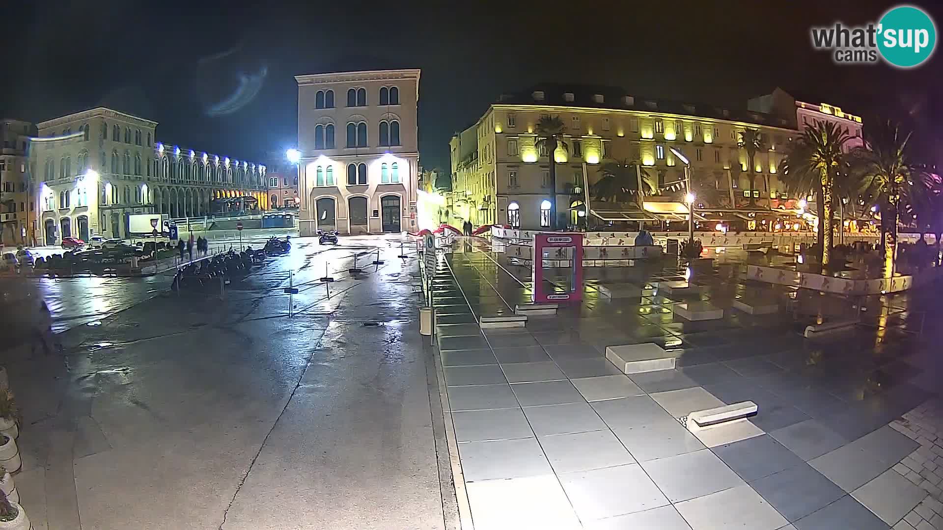 Webcam Split Riva – Prokurative | Trg Republike