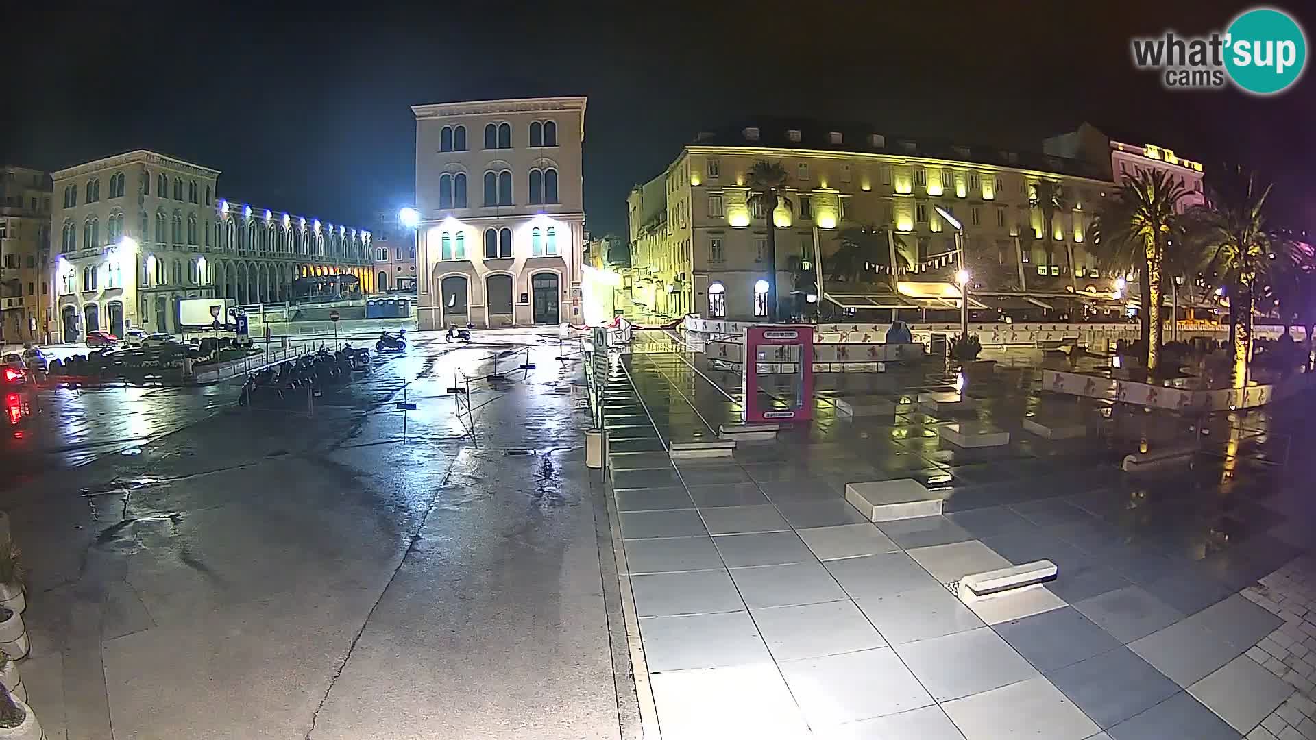 Webcam Split Riva – Prokurative | Trg Republike