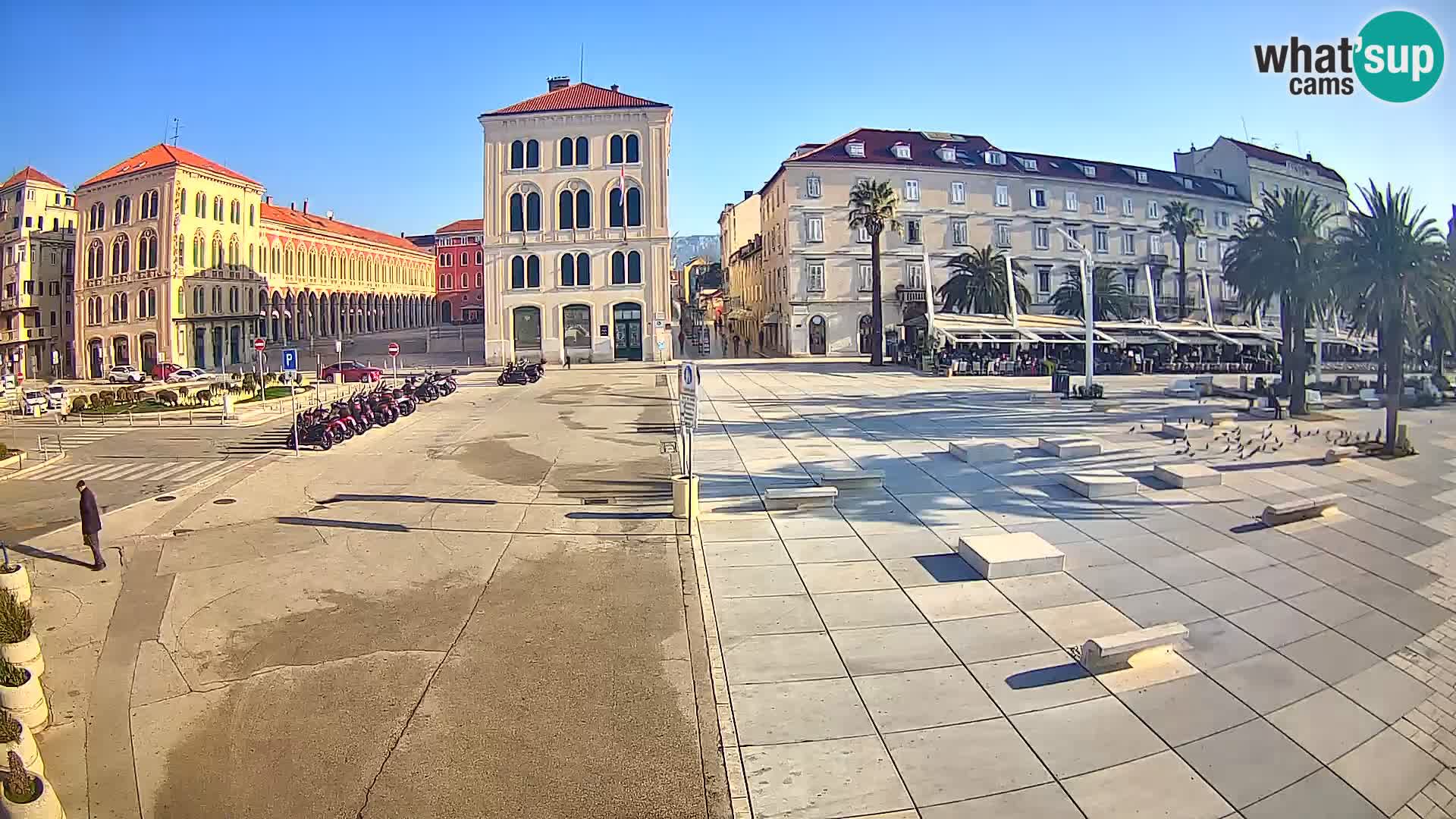 Webcam Split Riva – Prokurative | Trg Republike
