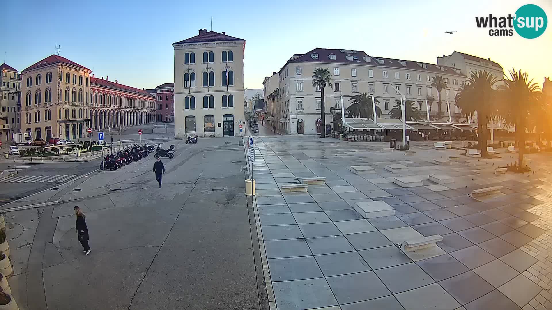 Webcam Split Riva – Prokurative | Trg Republike