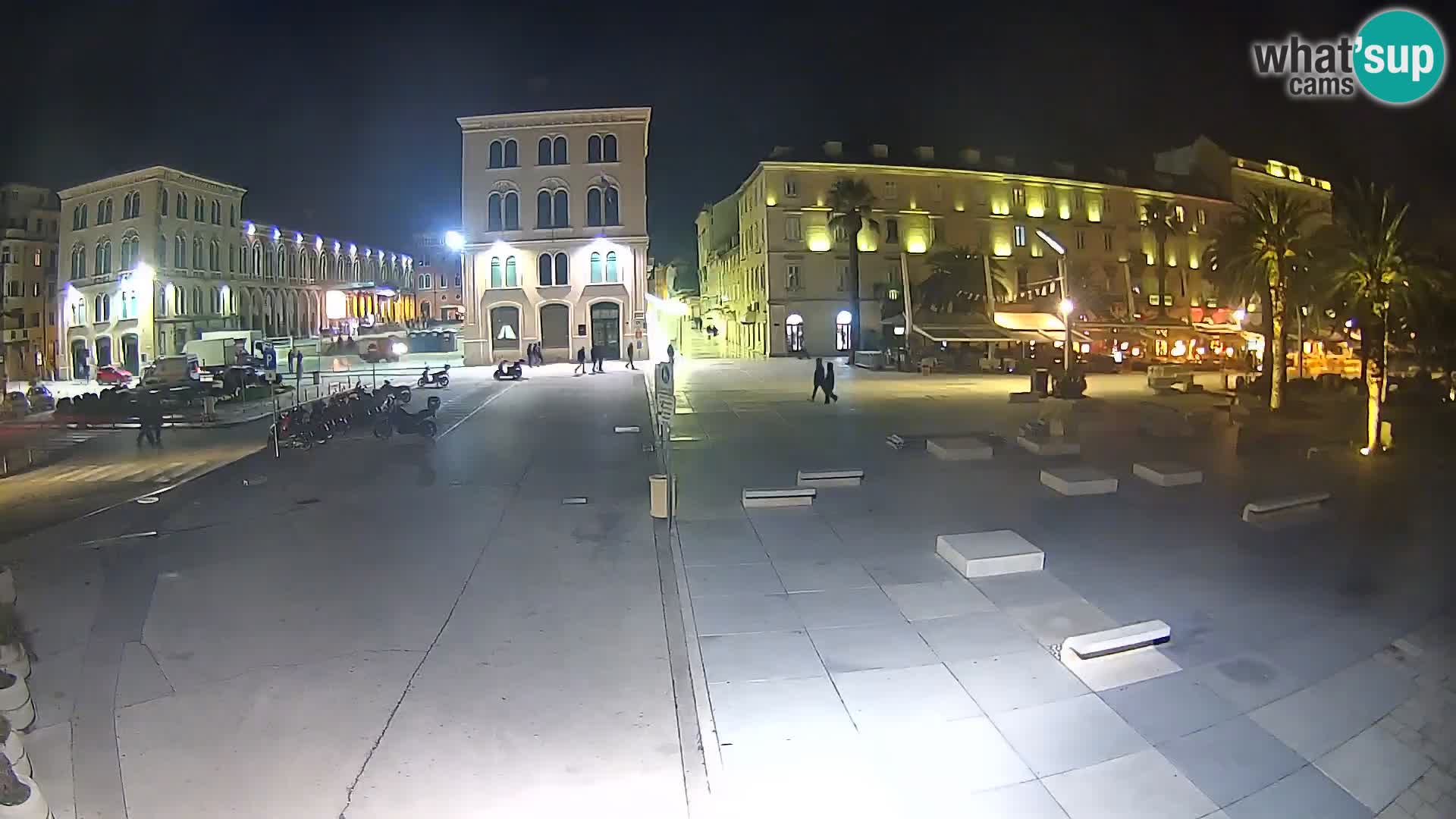 Webcam Split Riva – Prokurative | Trg Republike
