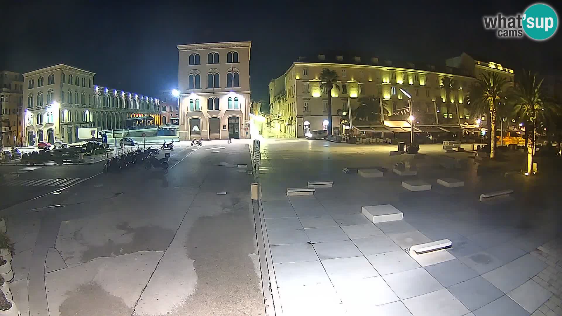 Webcam Split Riva – Prokurative | Trg Republike