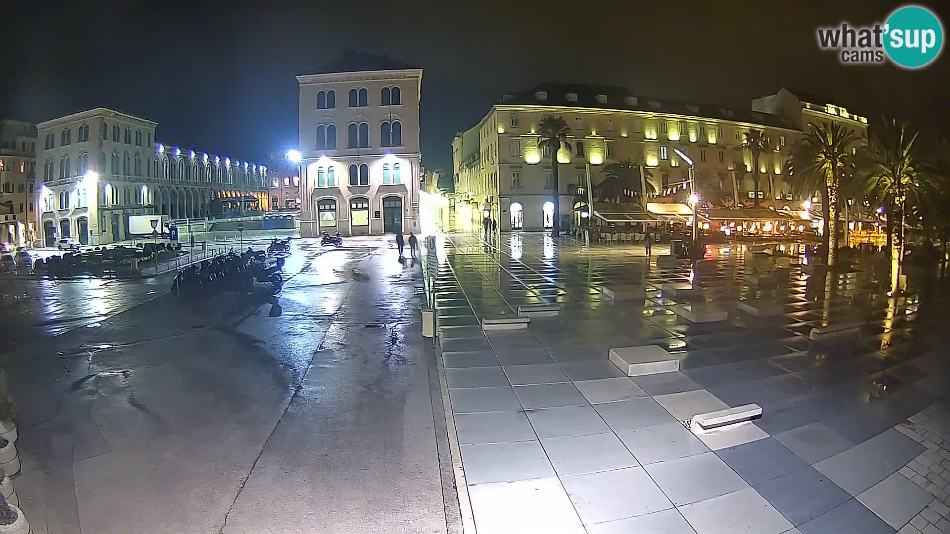 Webcam Split Riva – Prokurative | Trg Republike