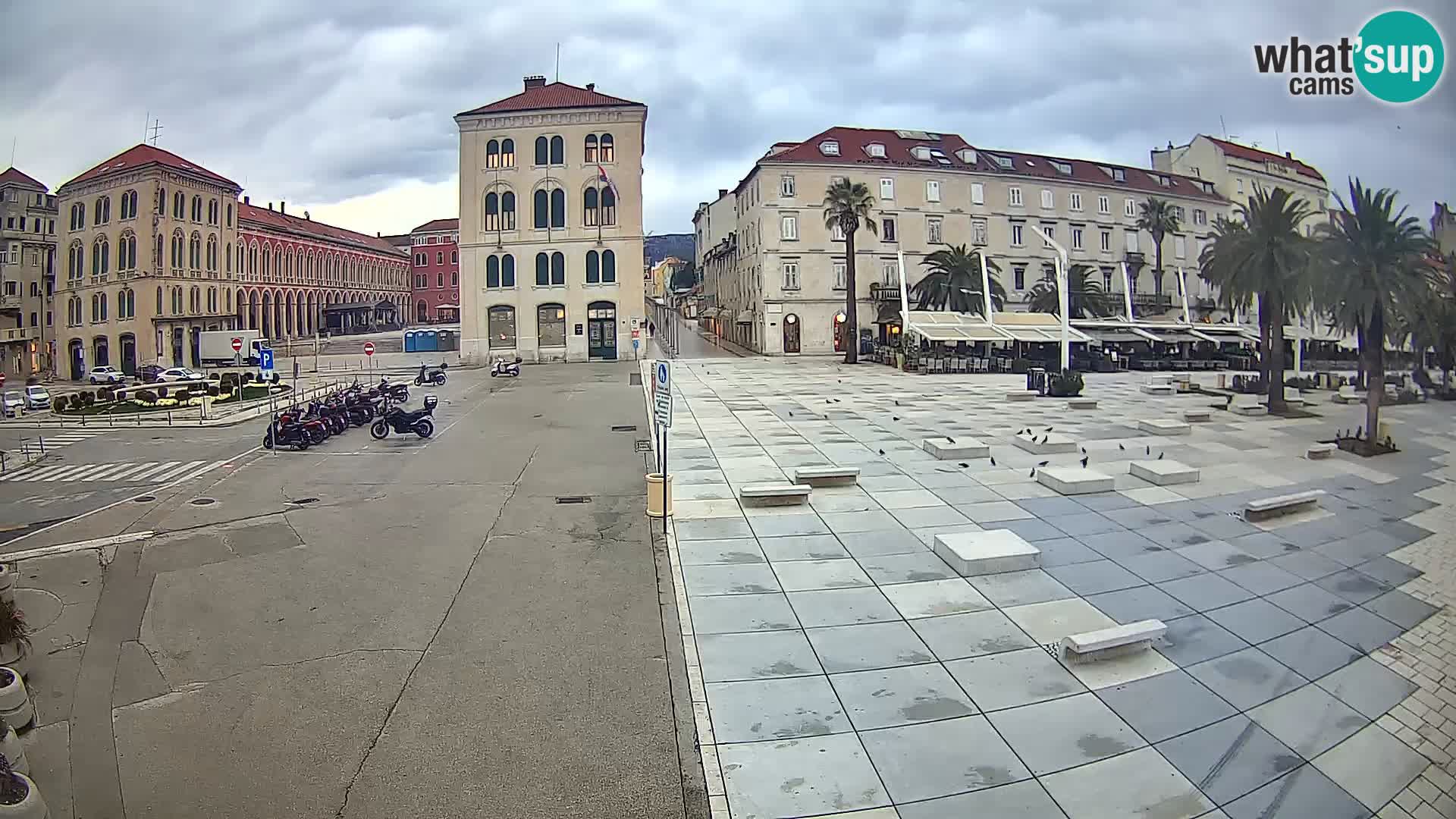 Webcam Split Riva – Prokurative | Trg Republike