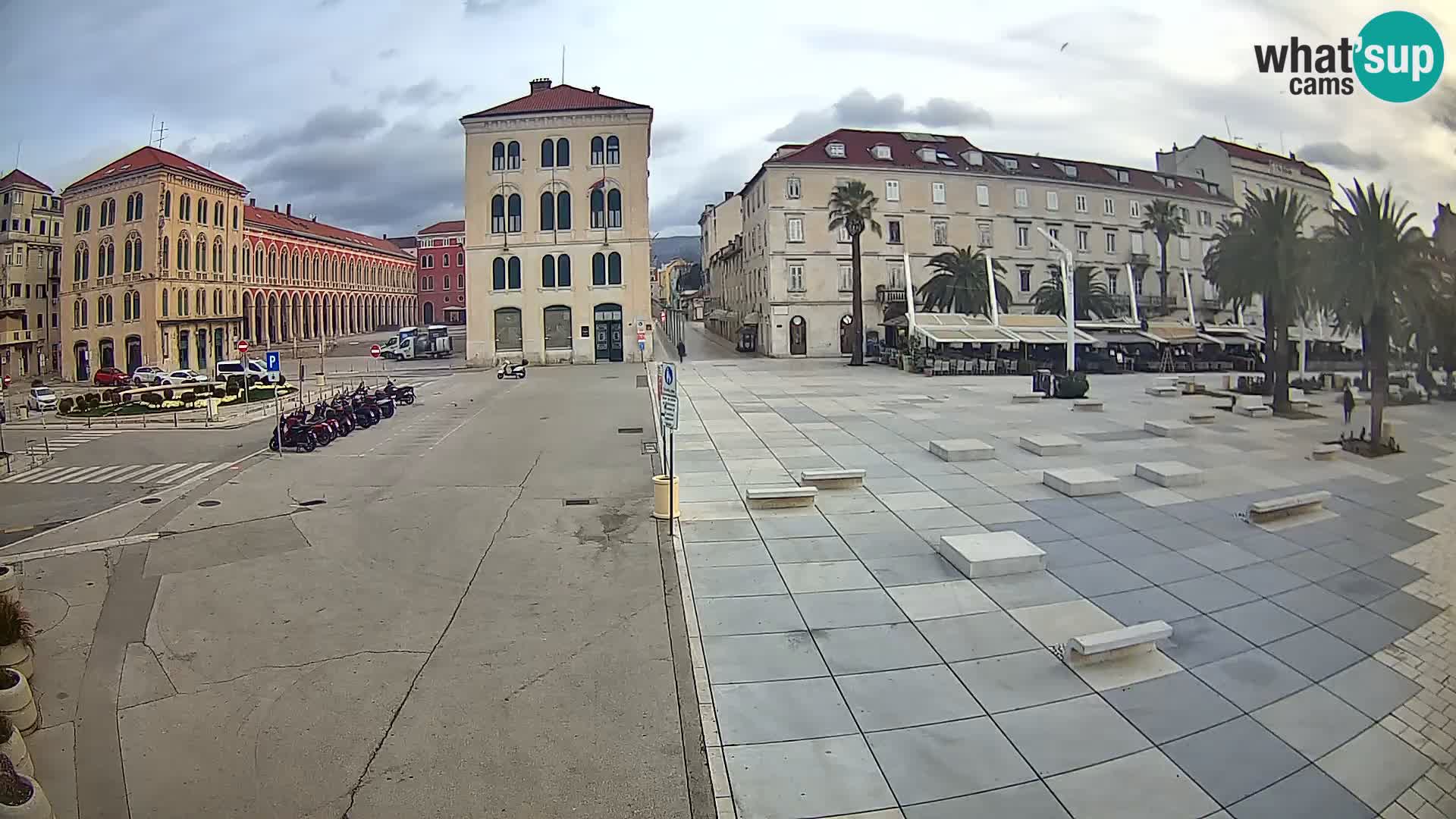 Webcam Split Riva – Prokurative | Trg Republike