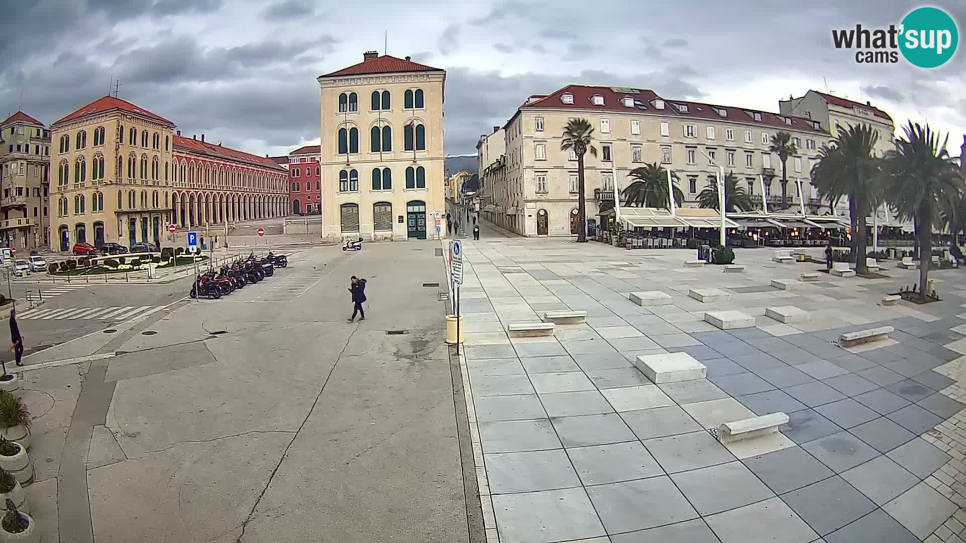 Webcam Split Riva – Prokurative | Trg Republike