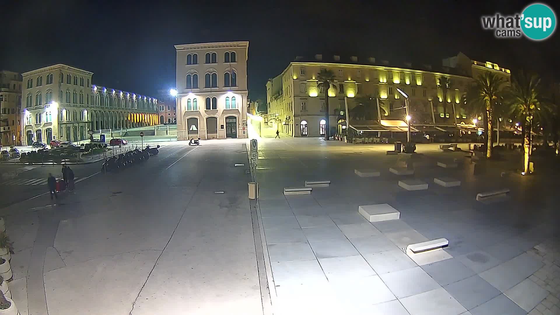 Webcam Split Riva – Prokurative | Trg Republike