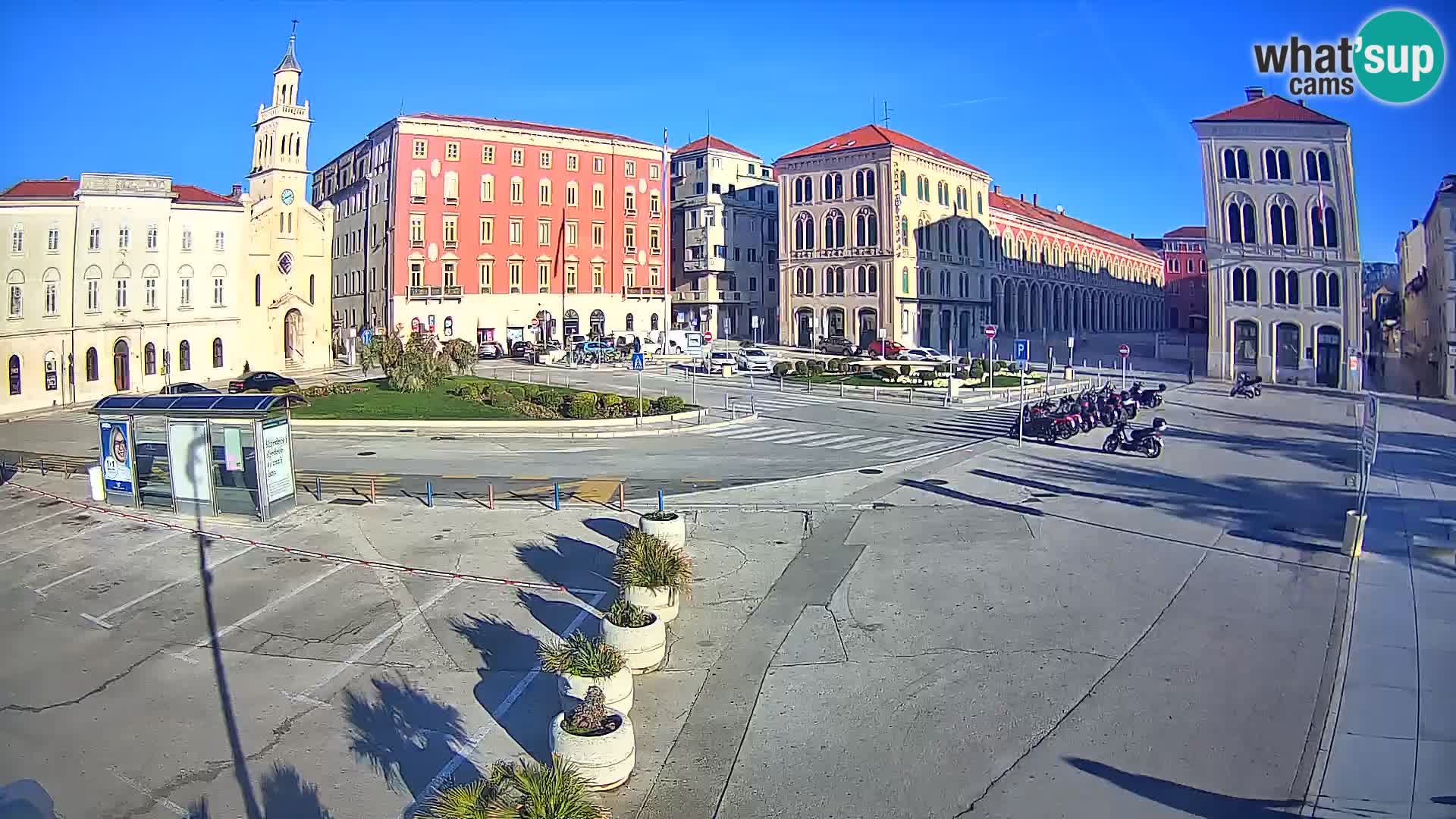 Webcam Split Riva – Prokurative | Trg Republike