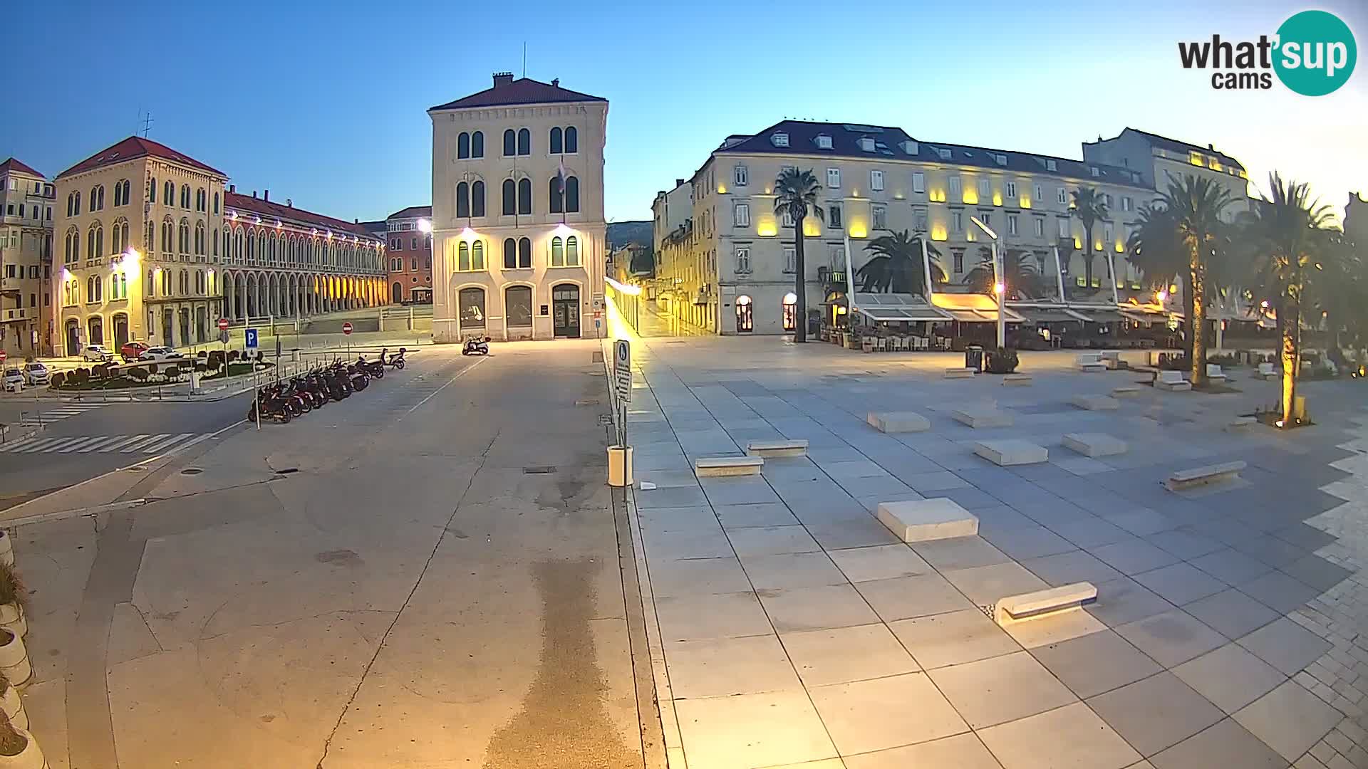 Live kamera Split Riva – Prokurative | Trg Republike