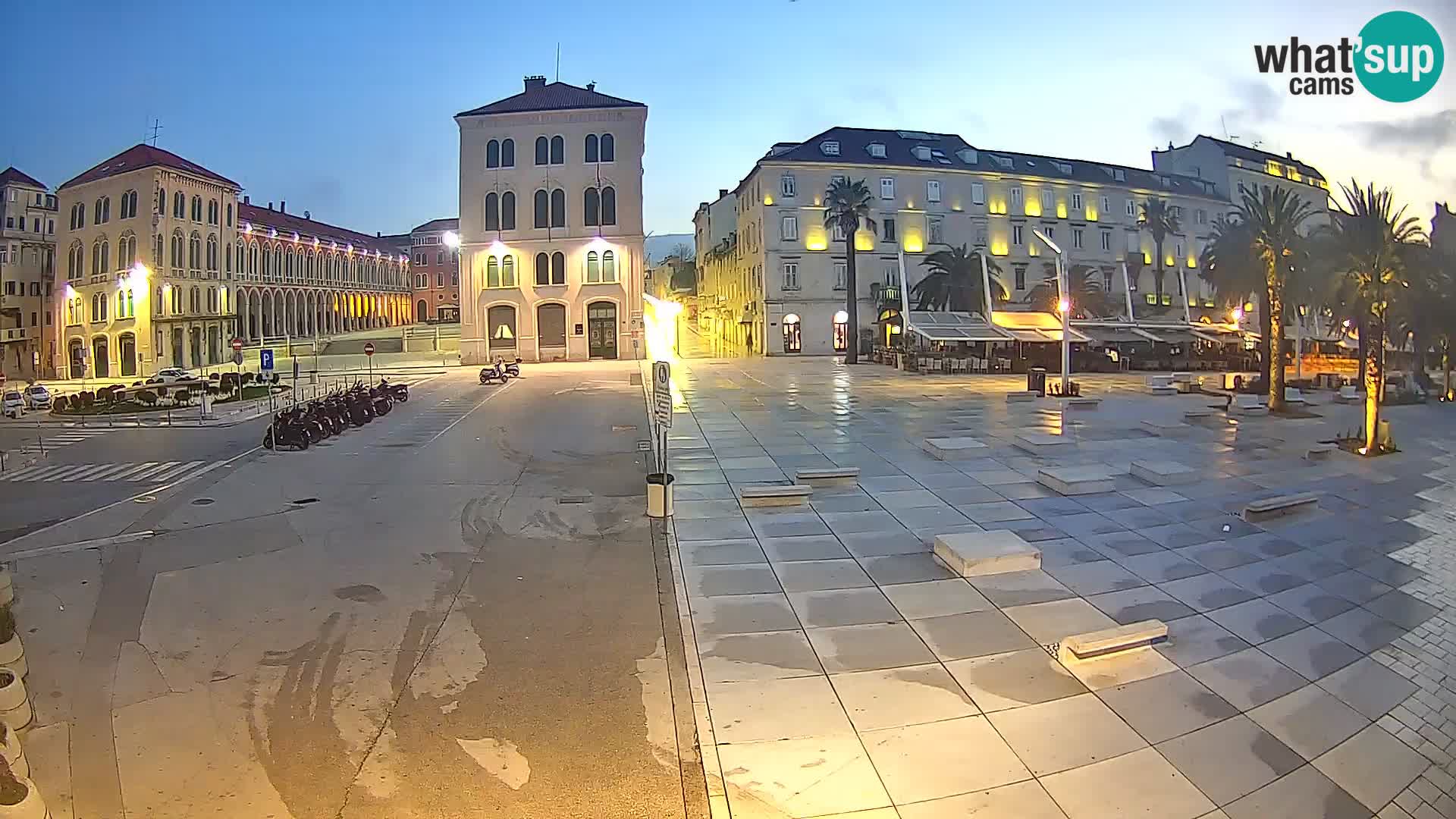 Split kamera Riva – Prokurative | Trg Republike