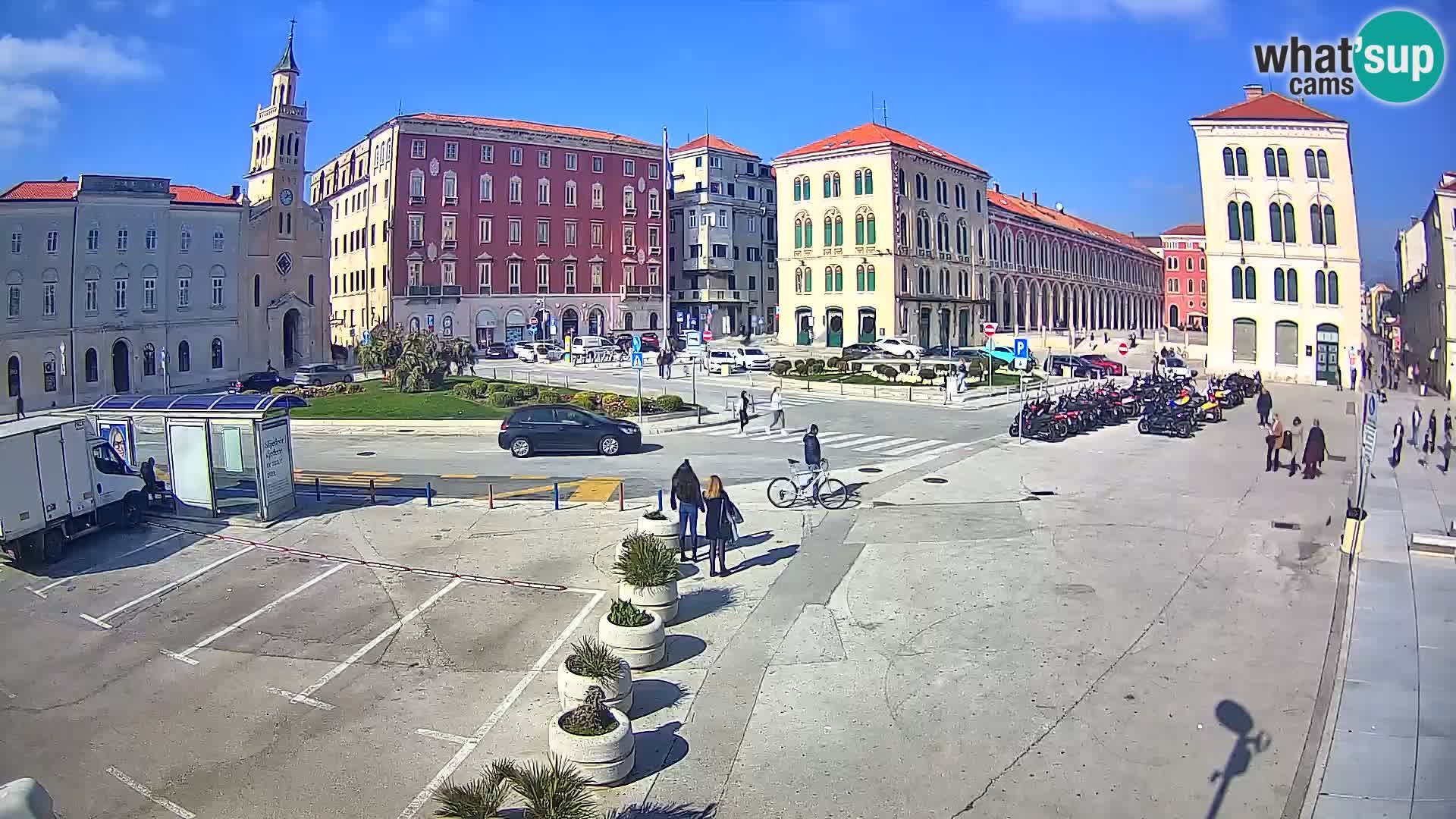 Webcam Split Riva – Prokurative | Trg Republike