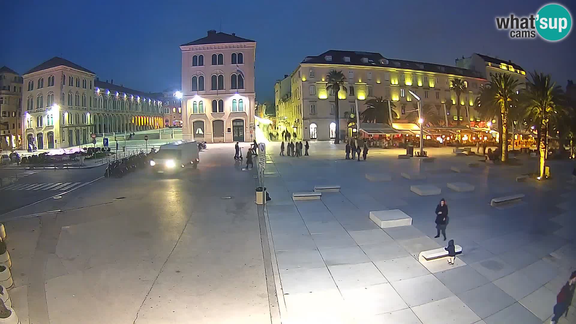 Split kamera Riva – Prokurative | Trg Republike