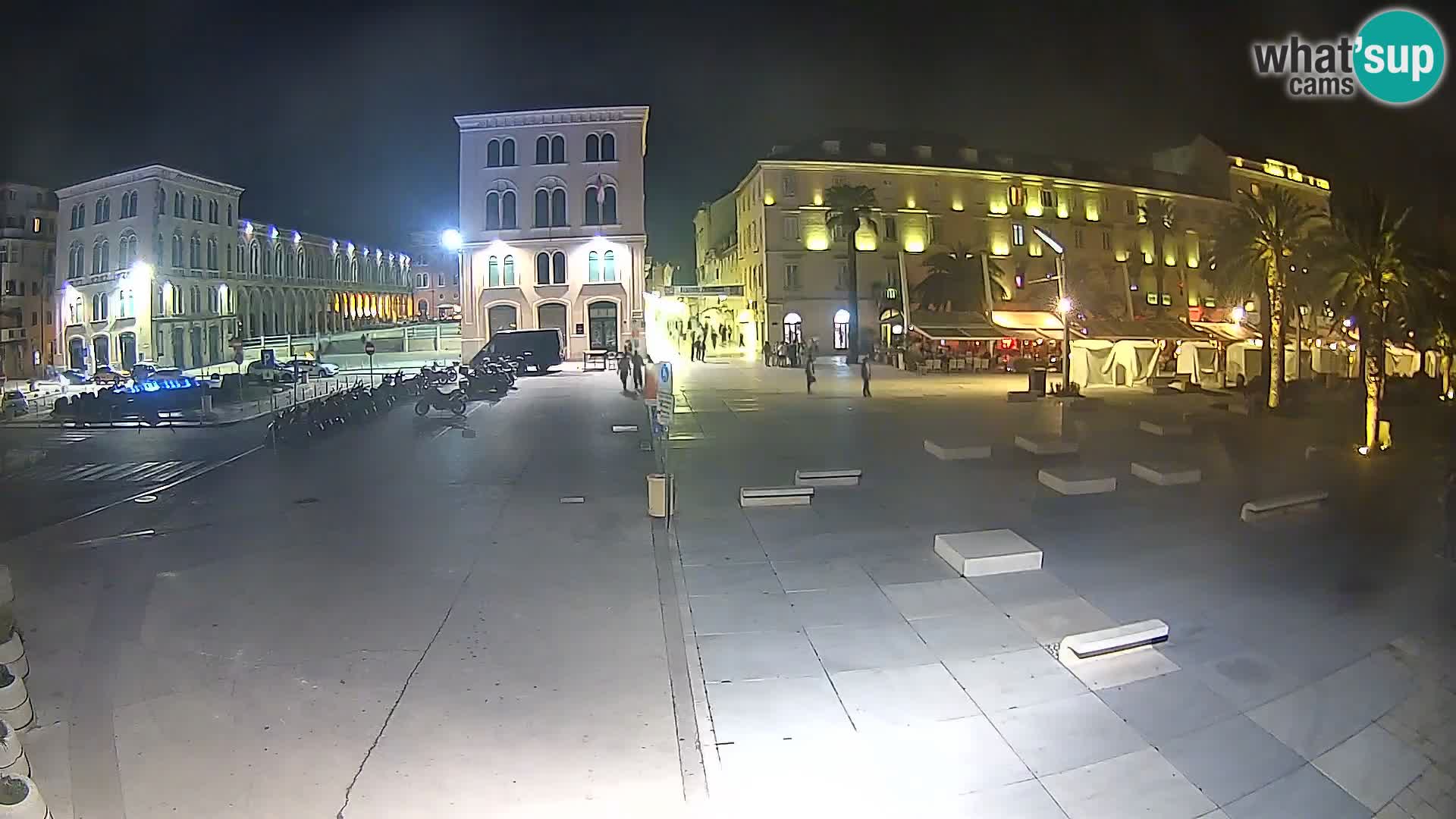 Webcam Split Riva – Prokurative | Trg Republike