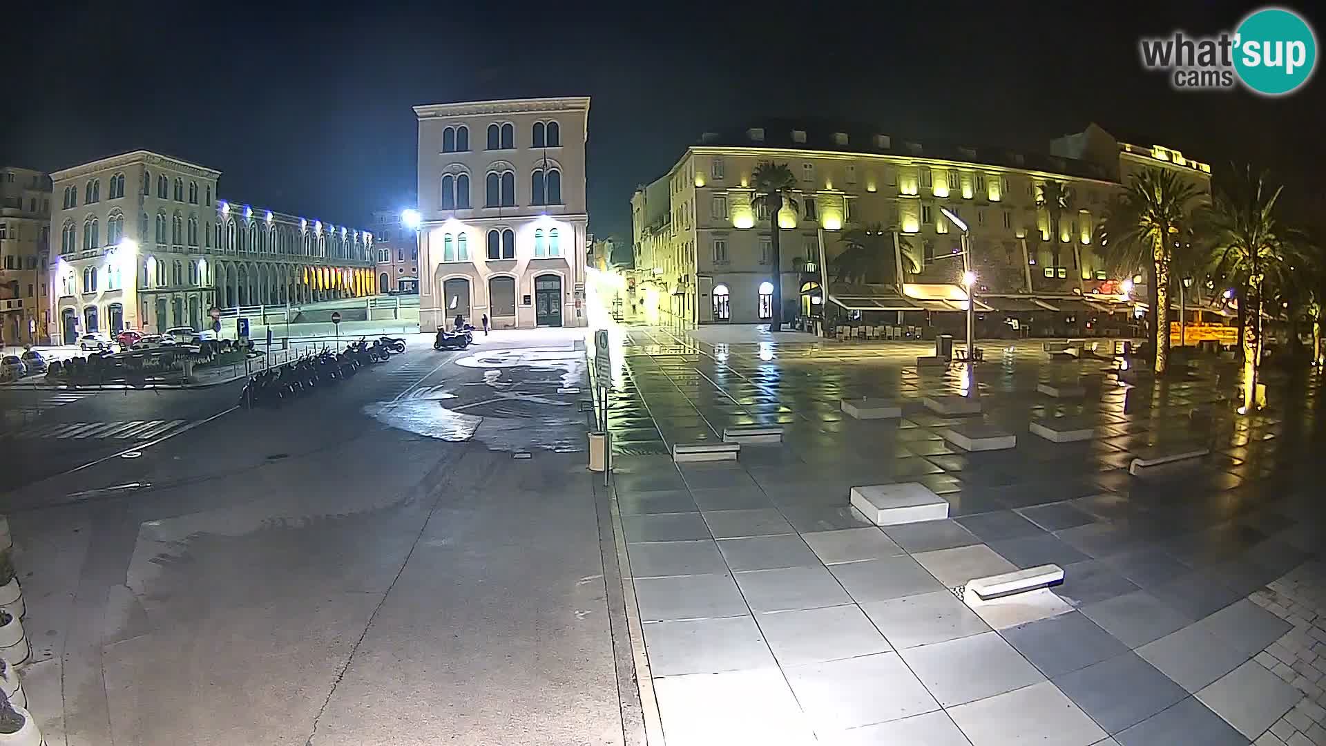 Webcam Split Riva – Prokurative | Trg Republike