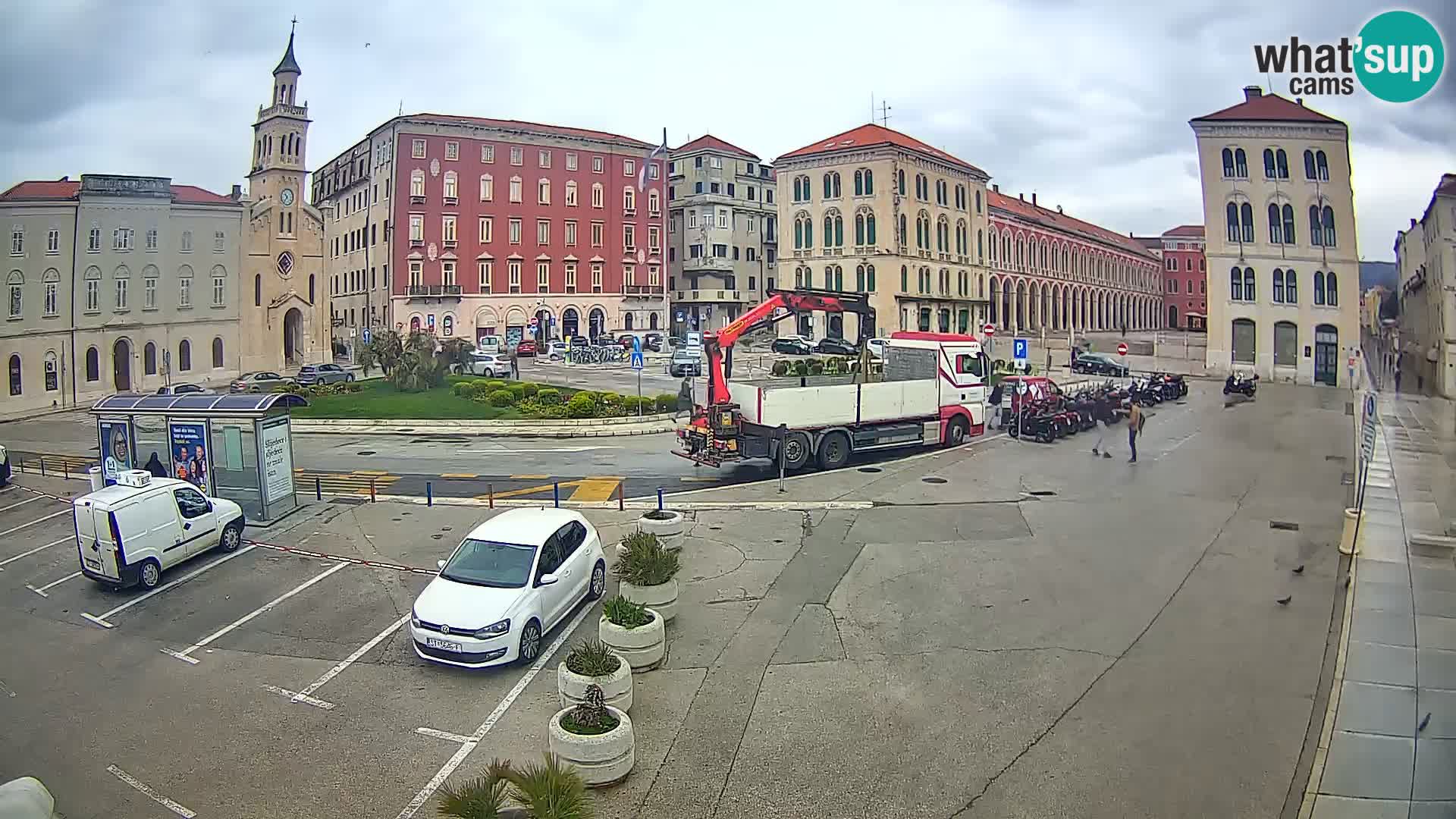 Webcam Split Riva – Prokurative | Trg Republike