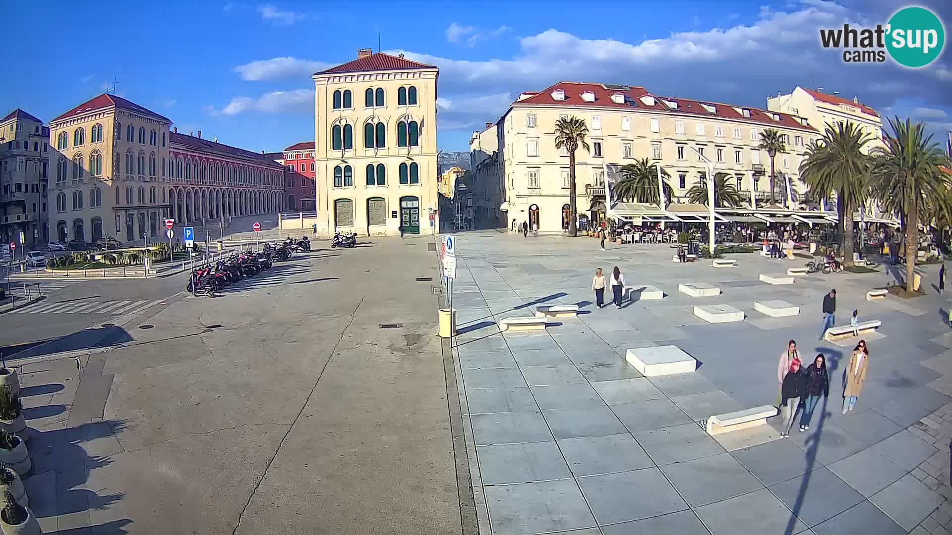 Webcam Split Riva – Prokurative | Trg Republike