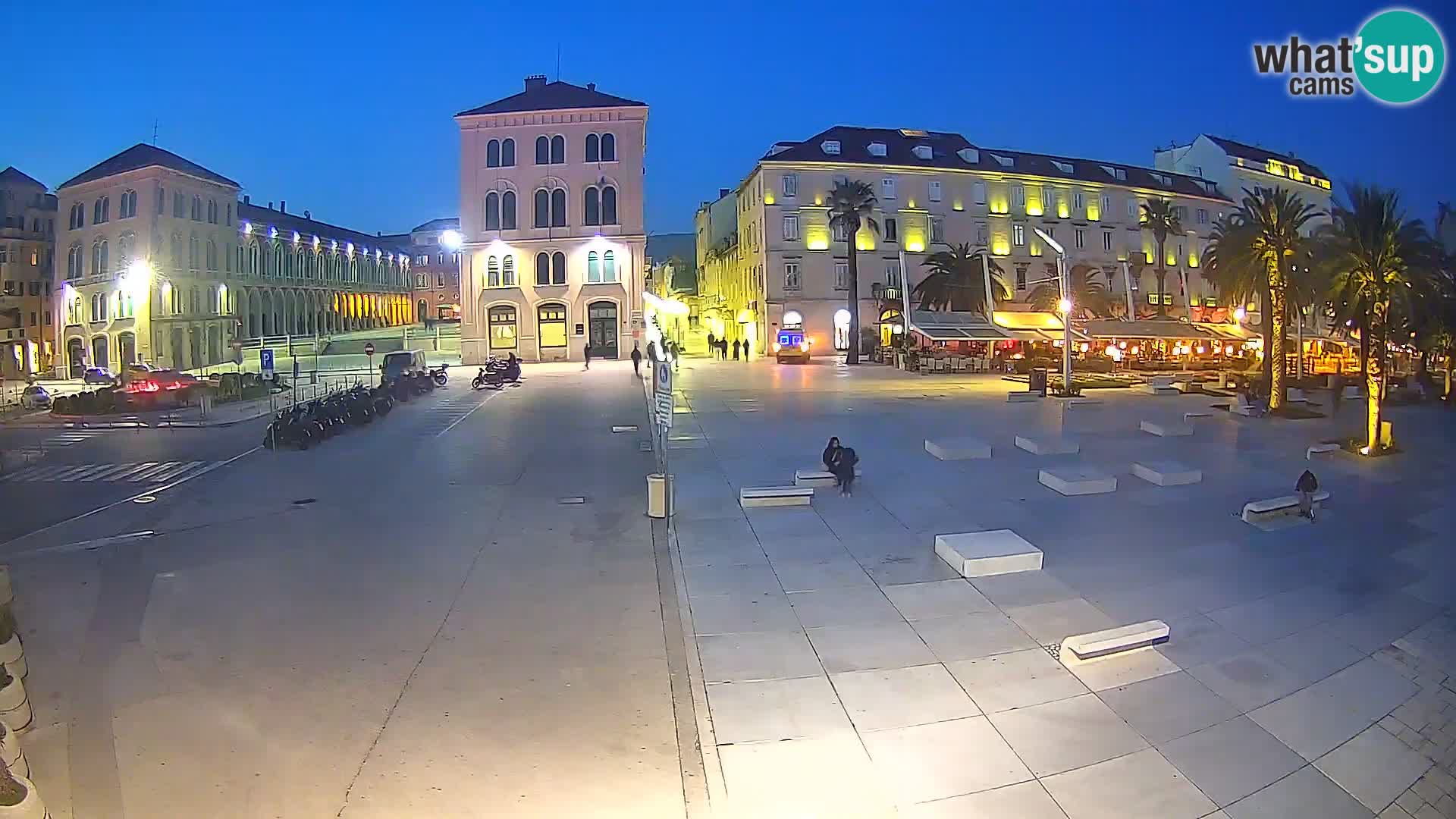 Split kamera Riva – Prokurative | Trg Republike