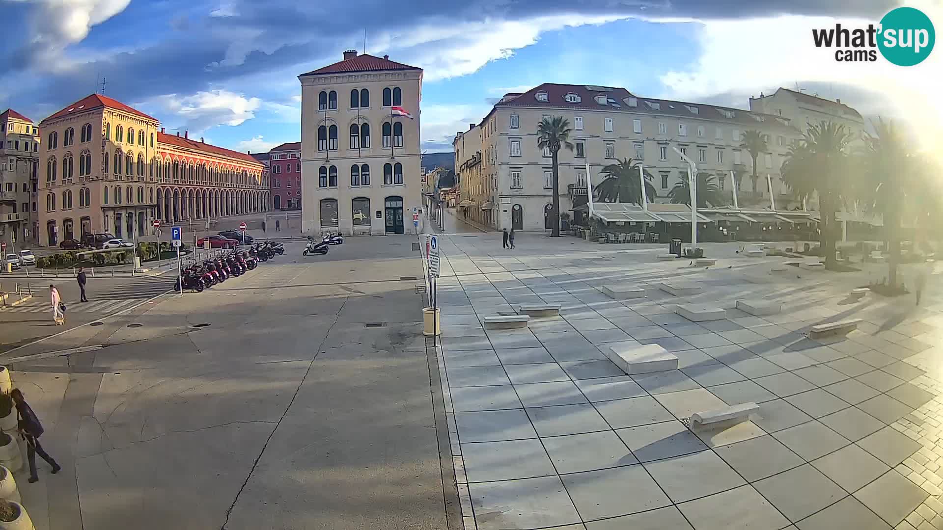 Webcam Split Riva – Prokurative | Trg Republike