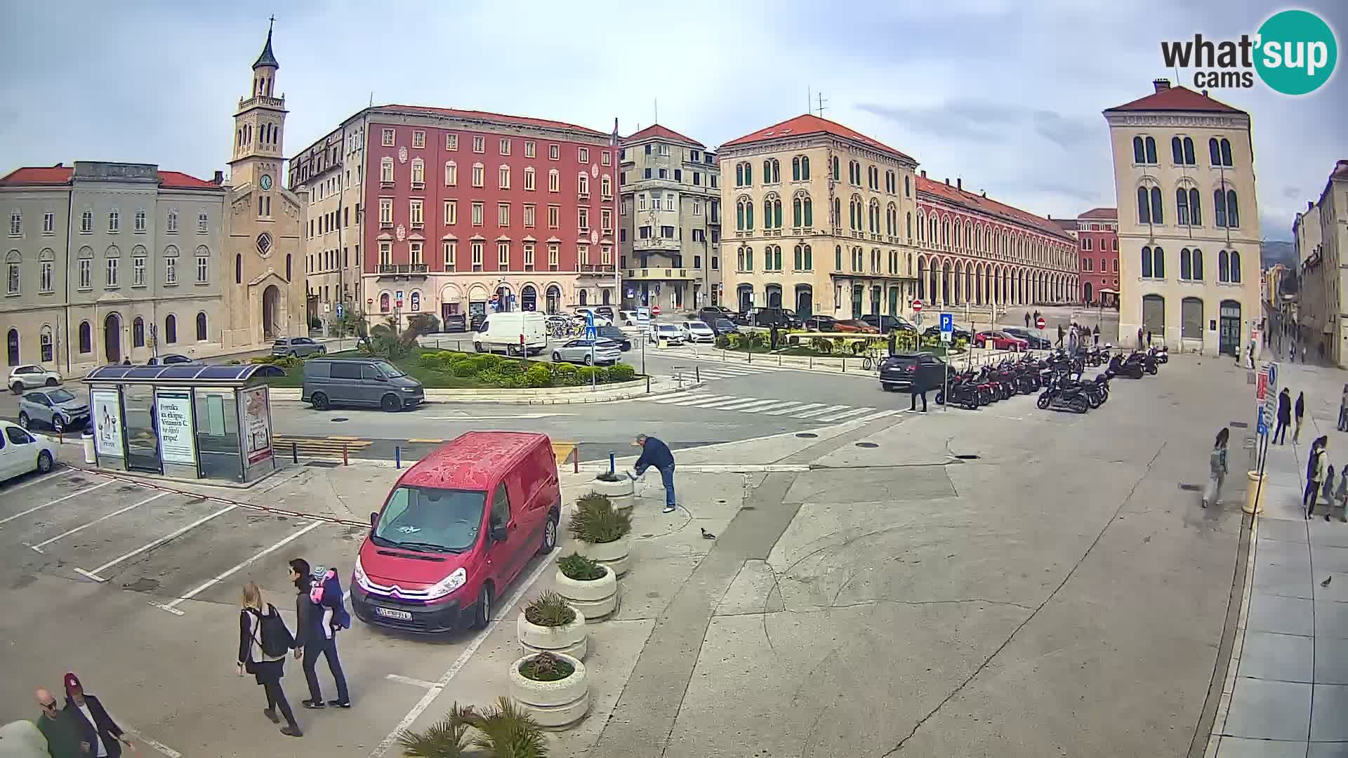 Webcam Split Riva – Prokurative | Trg Republike