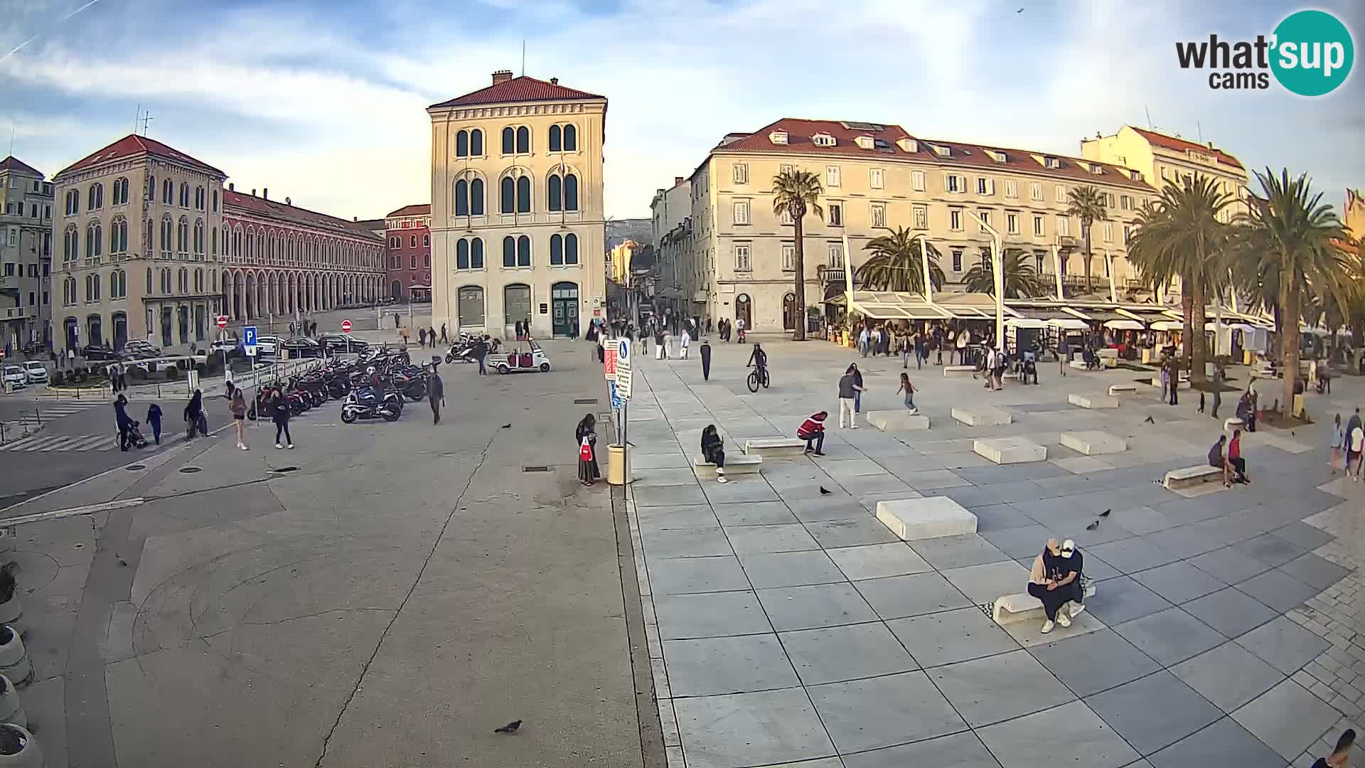 Webcam Split Riva – Prokurative | Trg Republike