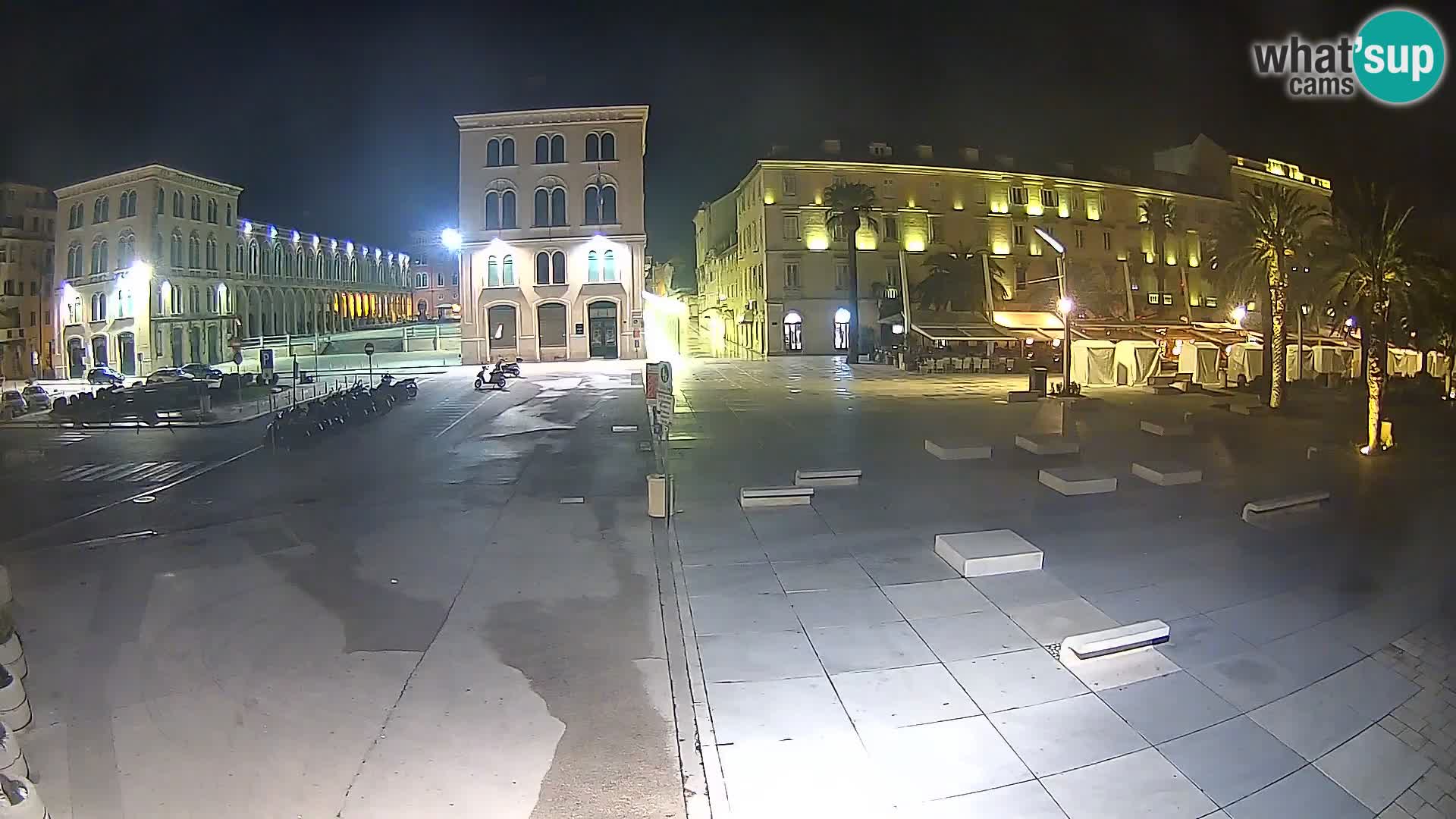 Webcam Split Riva – Prokurative | Trg Republike
