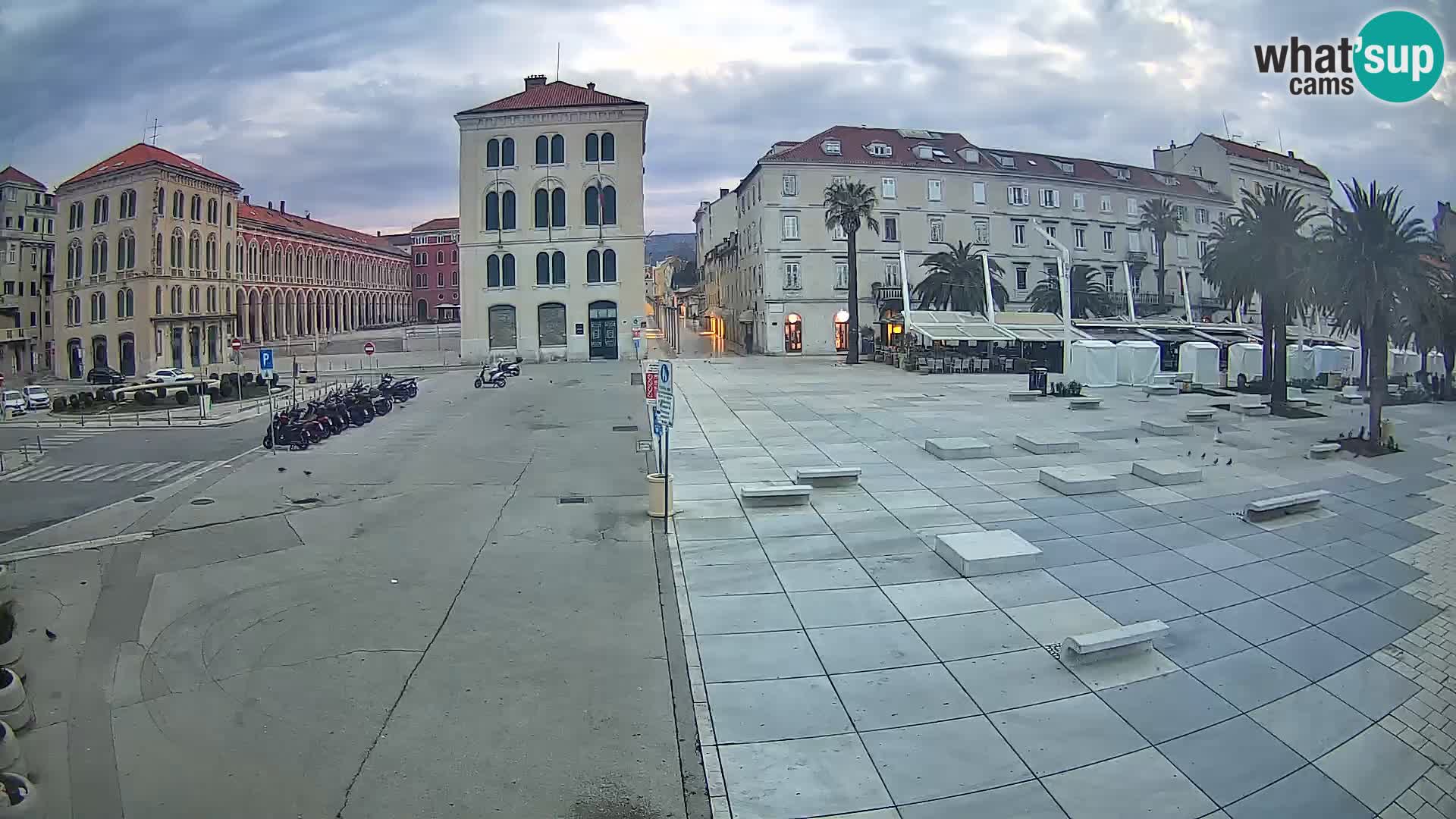 Split kamera Riva – Prokurative | Trg Republike