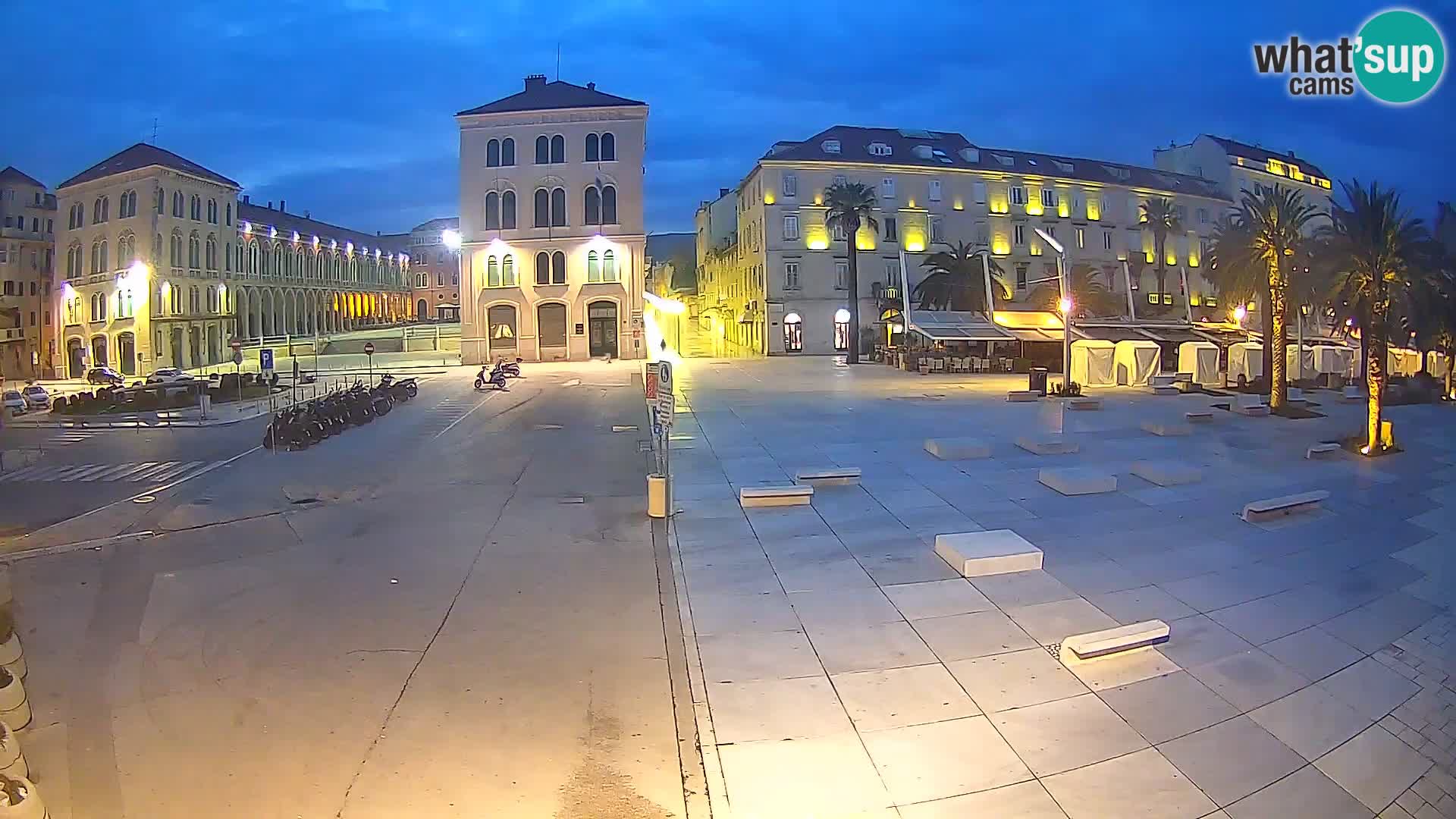 Split kamera Riva – Prokurative | Trg Republike