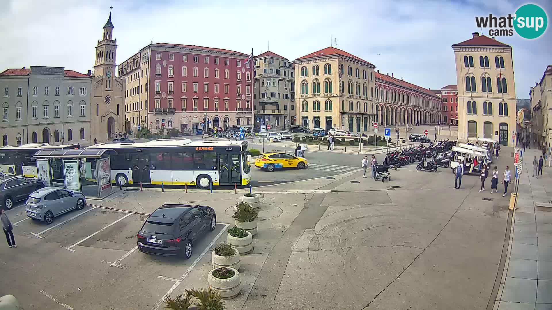 Webcam Split Riva – Prokurative | Trg Republike