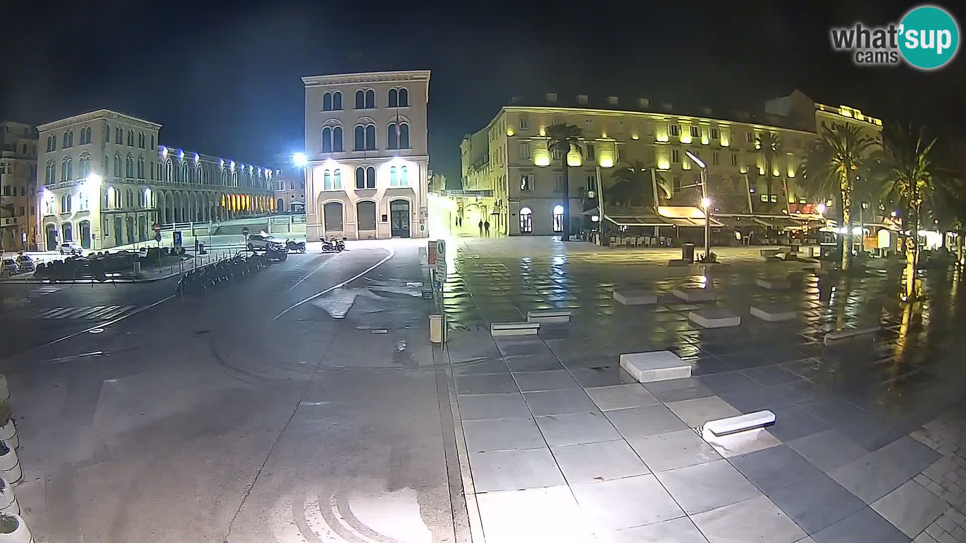 Webcam Split Riva – Prokurative | Trg Republike
