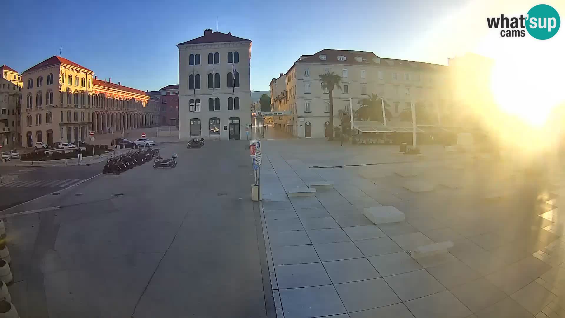 Webcam Split Riva – Prokurative | Trg Republike