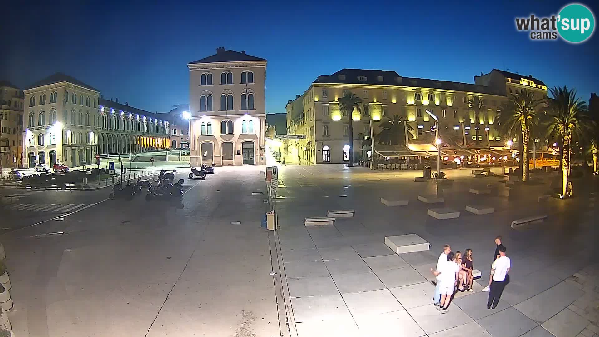 Webcam Split Riva – Prokurative | Trg Republike