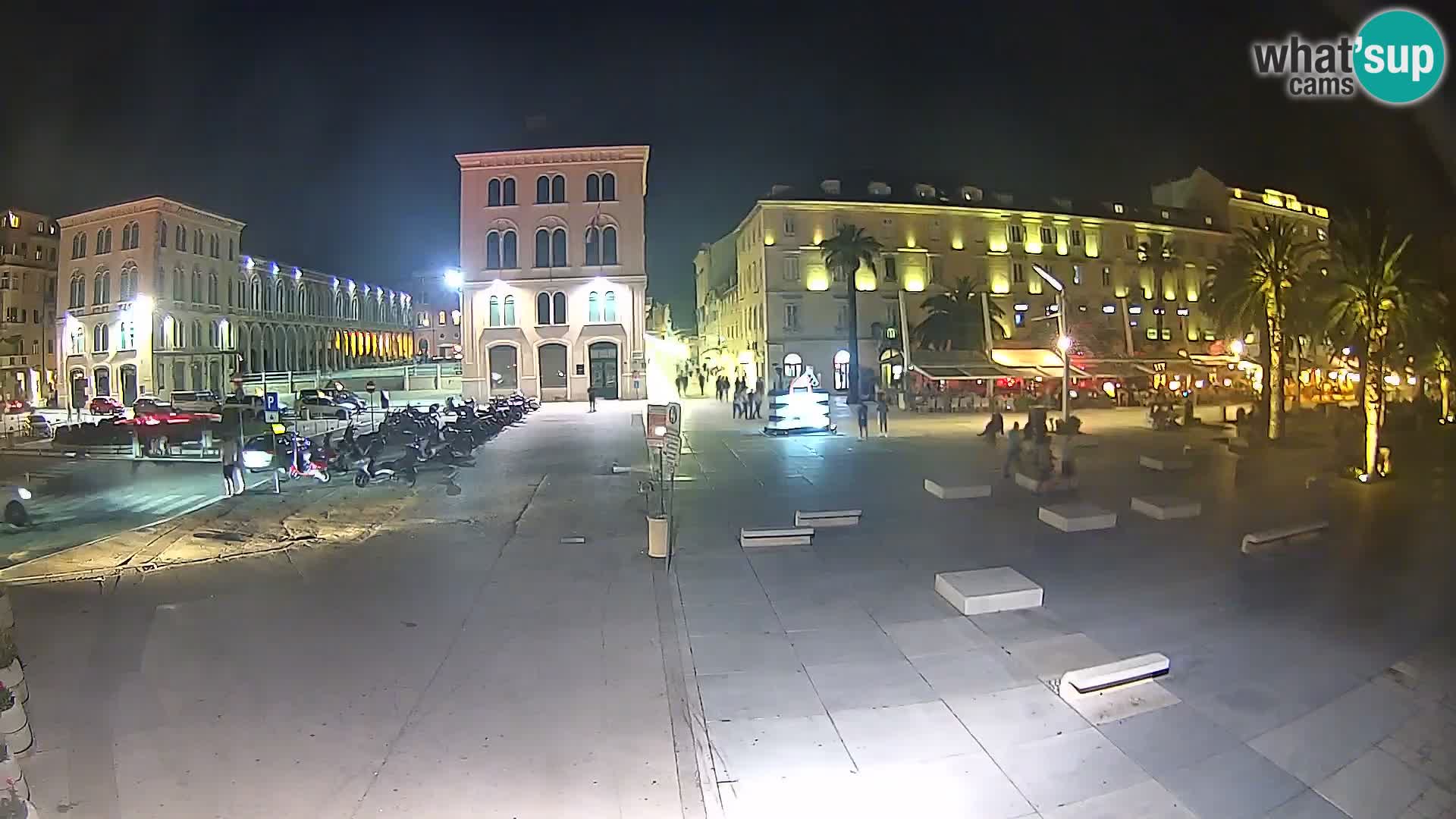 Webcam Split Riva – Prokurative | Trg Republike