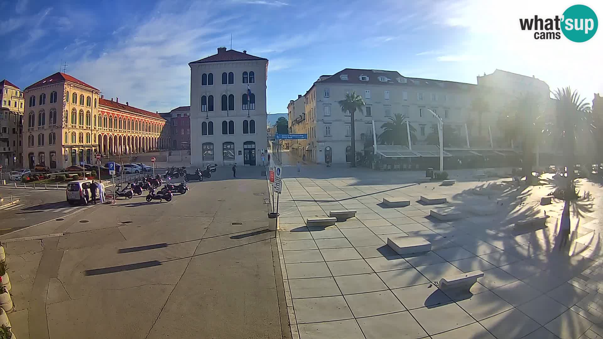 Webcam Split Riva – Prokurative | Trg Republike
