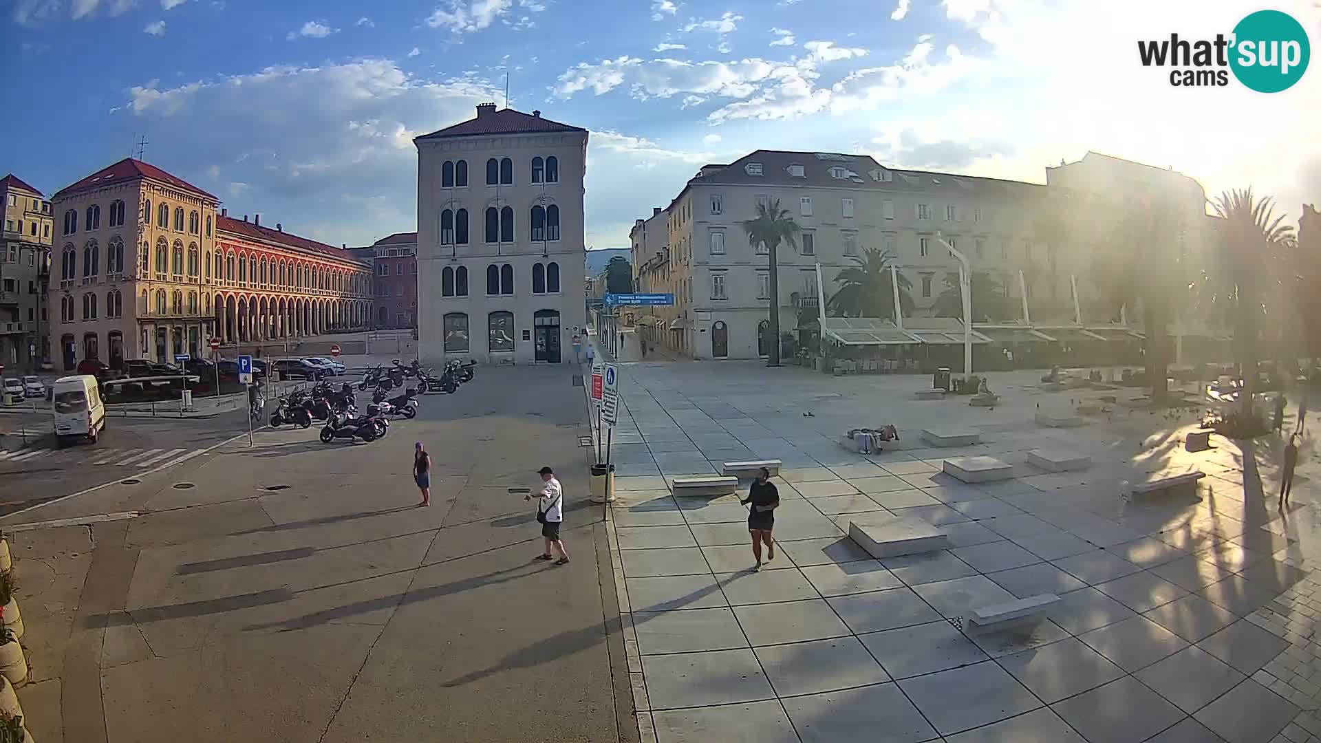 Webcam Split Riva – Prokurative | Trg Republike