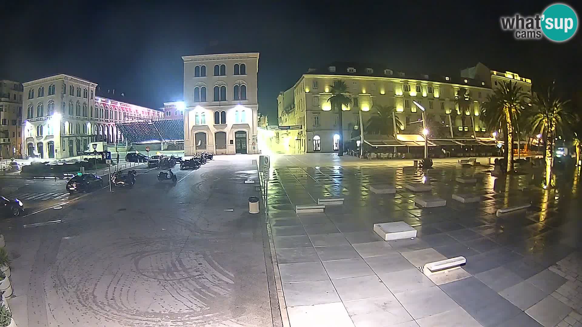 Webcam Split Riva – Prokurative | Trg Republike