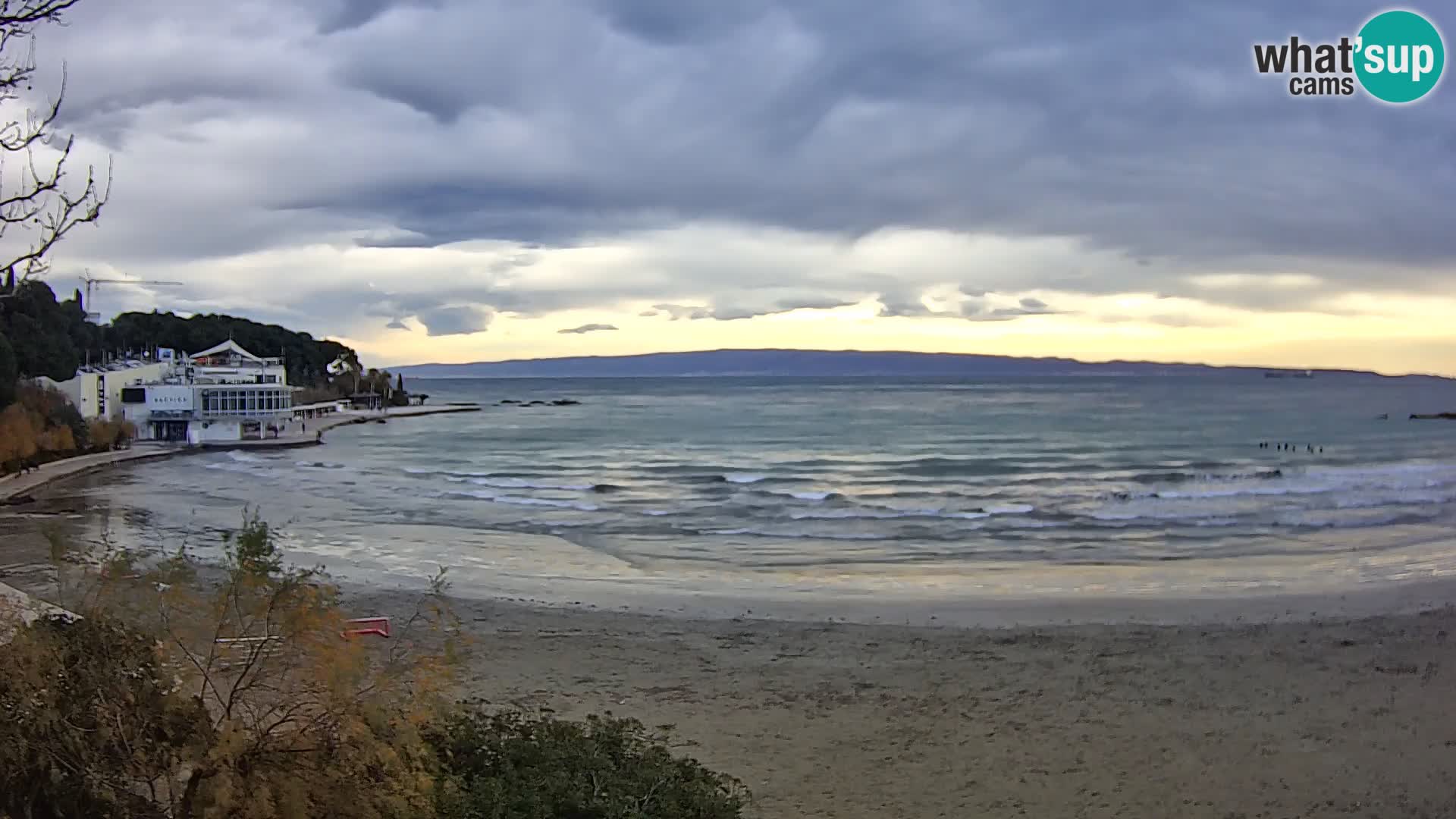 Webcam Live – Split – Bačvice beach