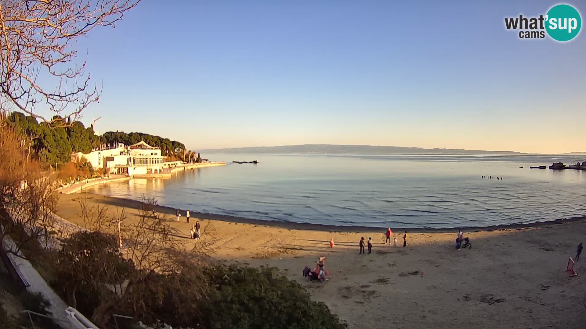 Webcam Live – Split – Bačvice beach