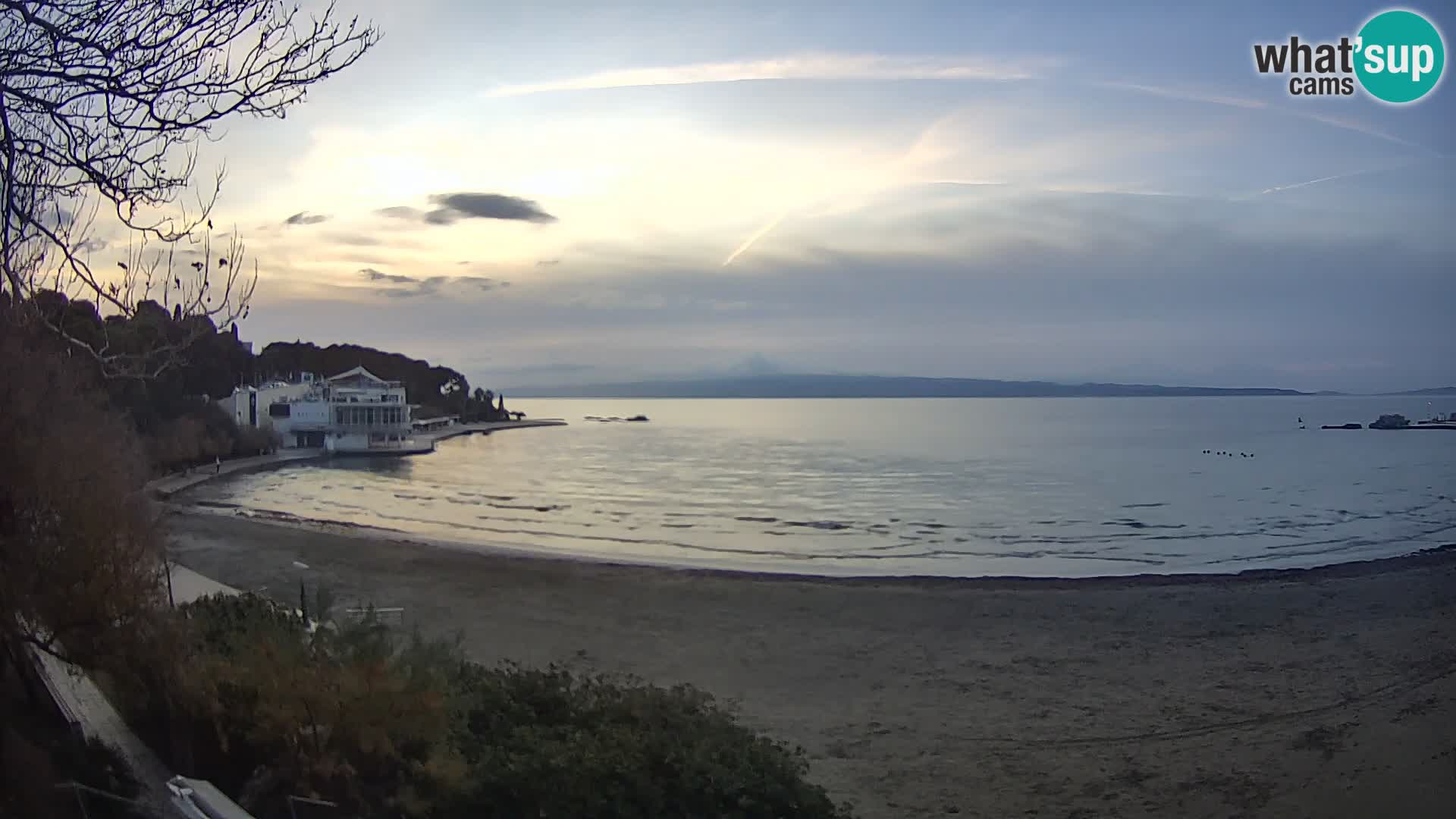 Spletna kamera Split – plaža Bačvice