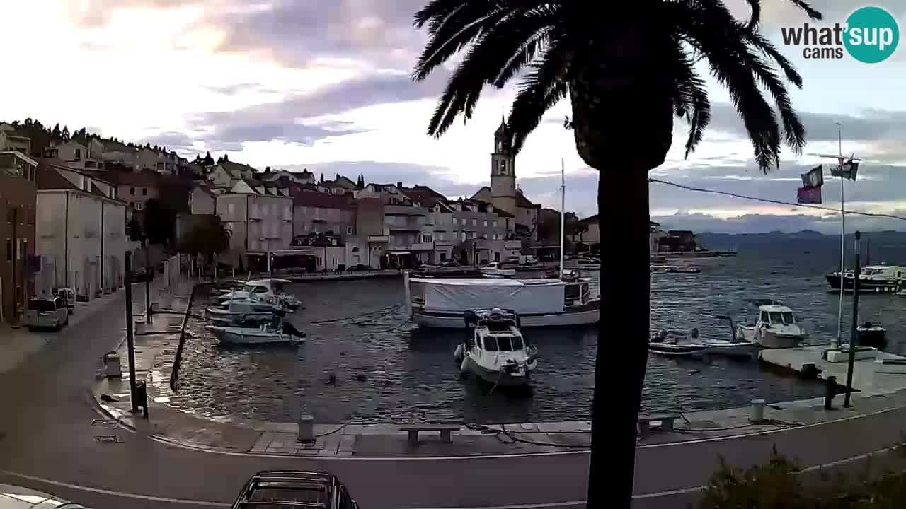 Kamera v živo Sutivan – otok Brač