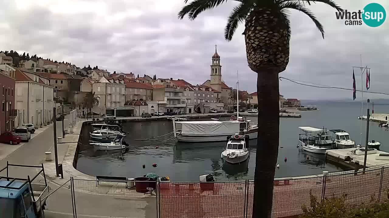 Kamera v živo Sutivan – otok Brač