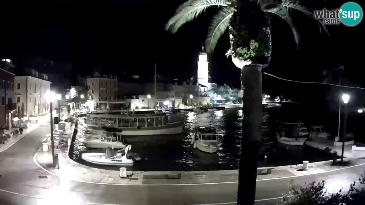 Kamera v živo Sutivan – otok Brač