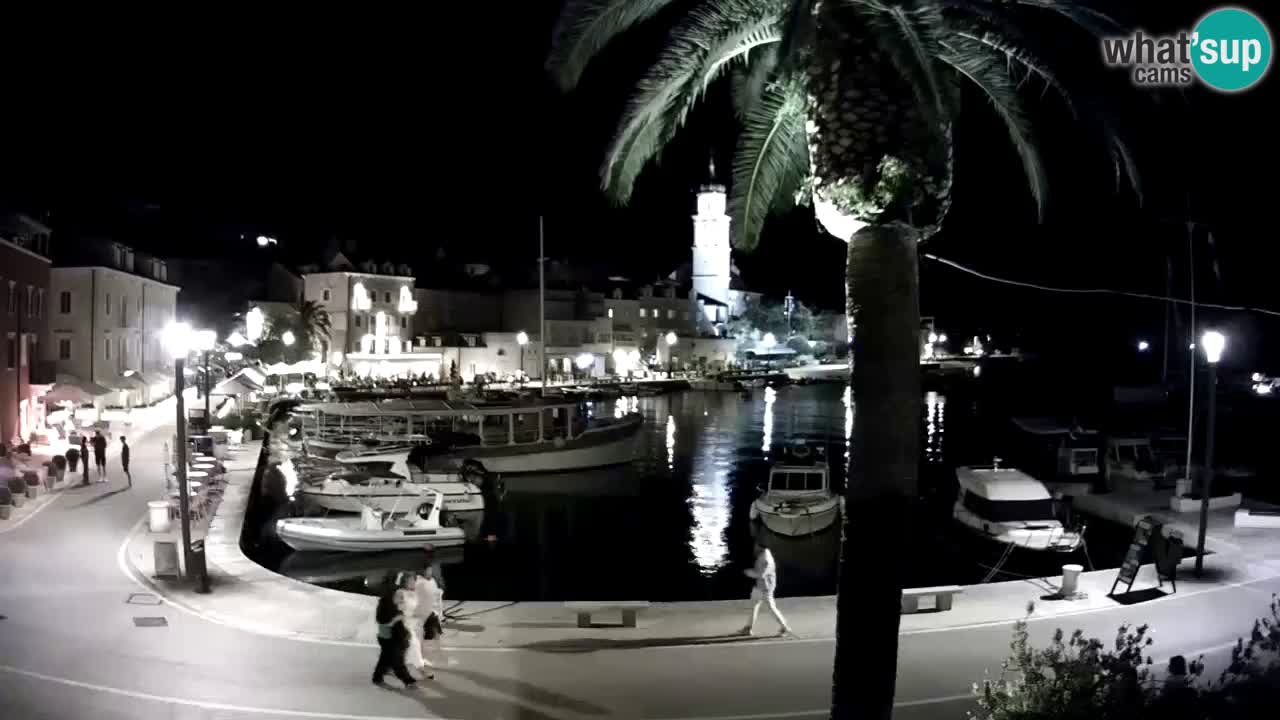Kamera v živo Sutivan – otok Brač