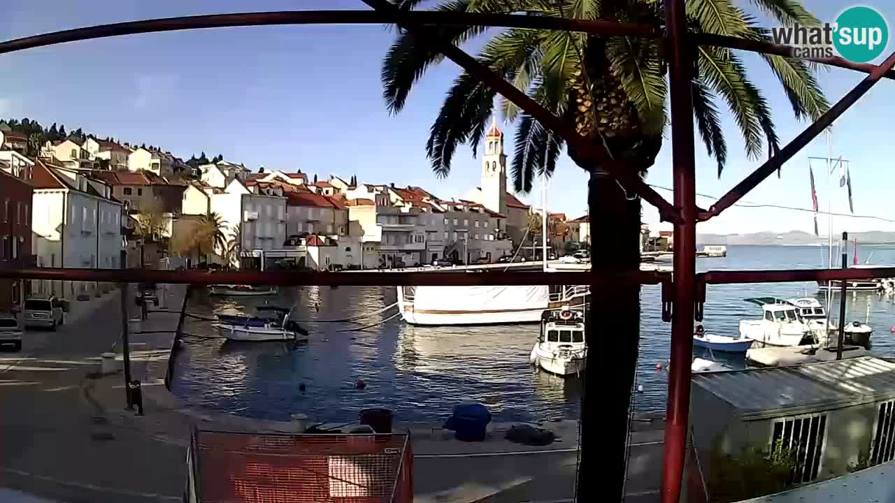 Kamera v živo Sutivan – otok Brač