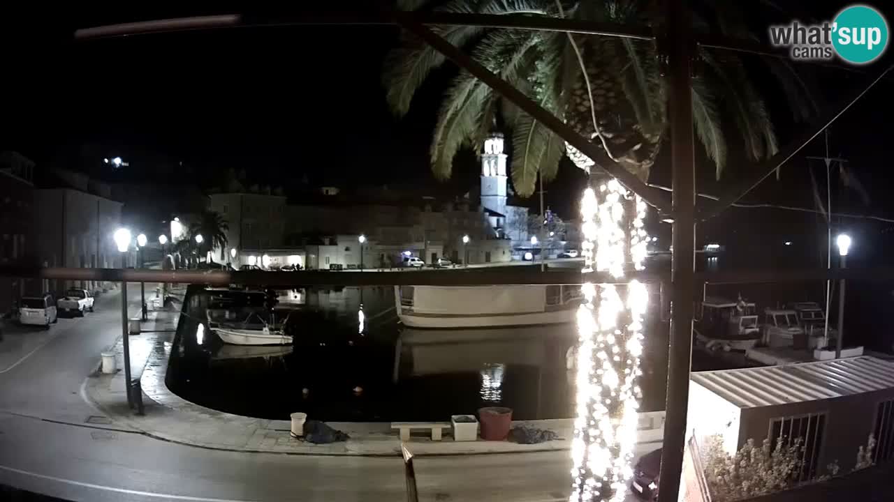 Web kamera Sutivan – otok Brač